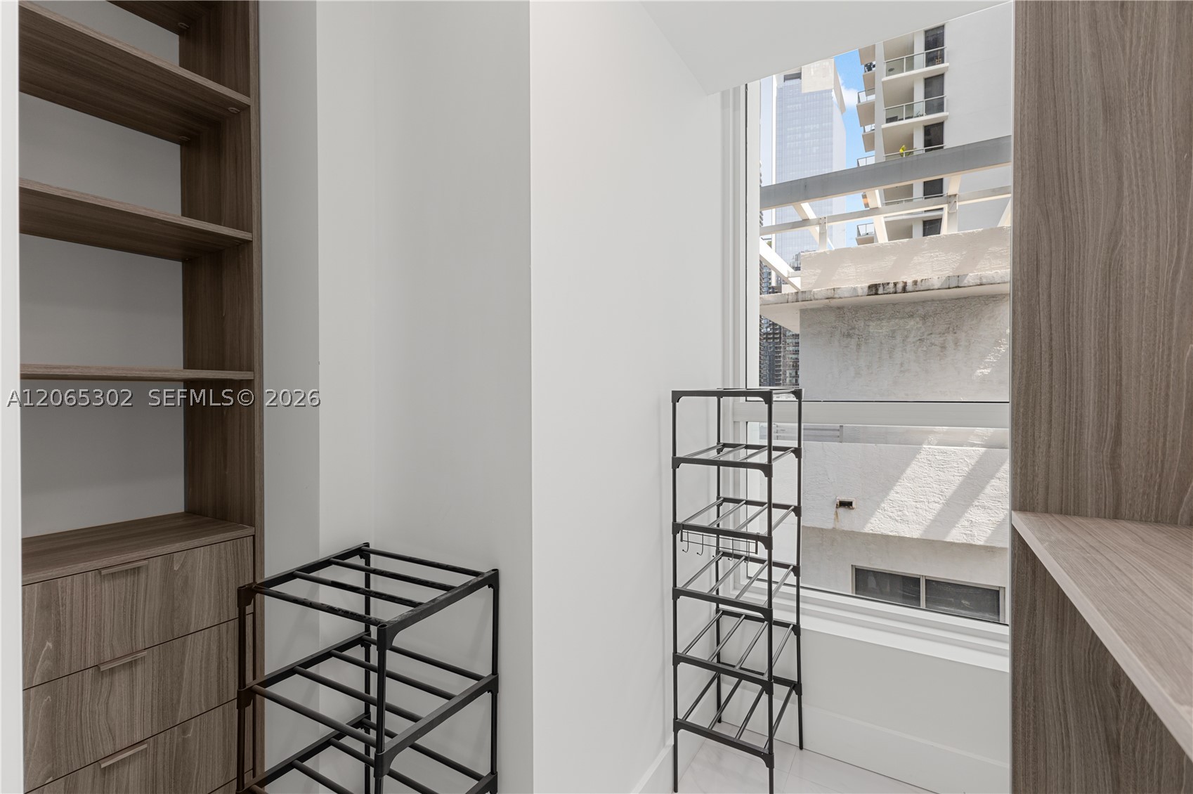 image The Bond on Brickell35
