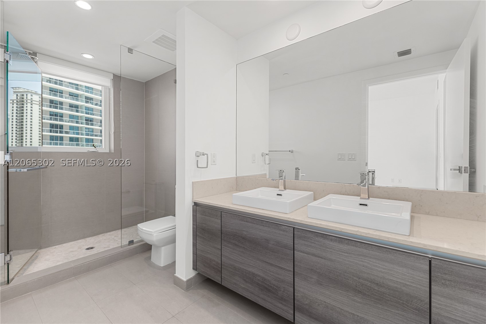image The Bond on Brickell36
