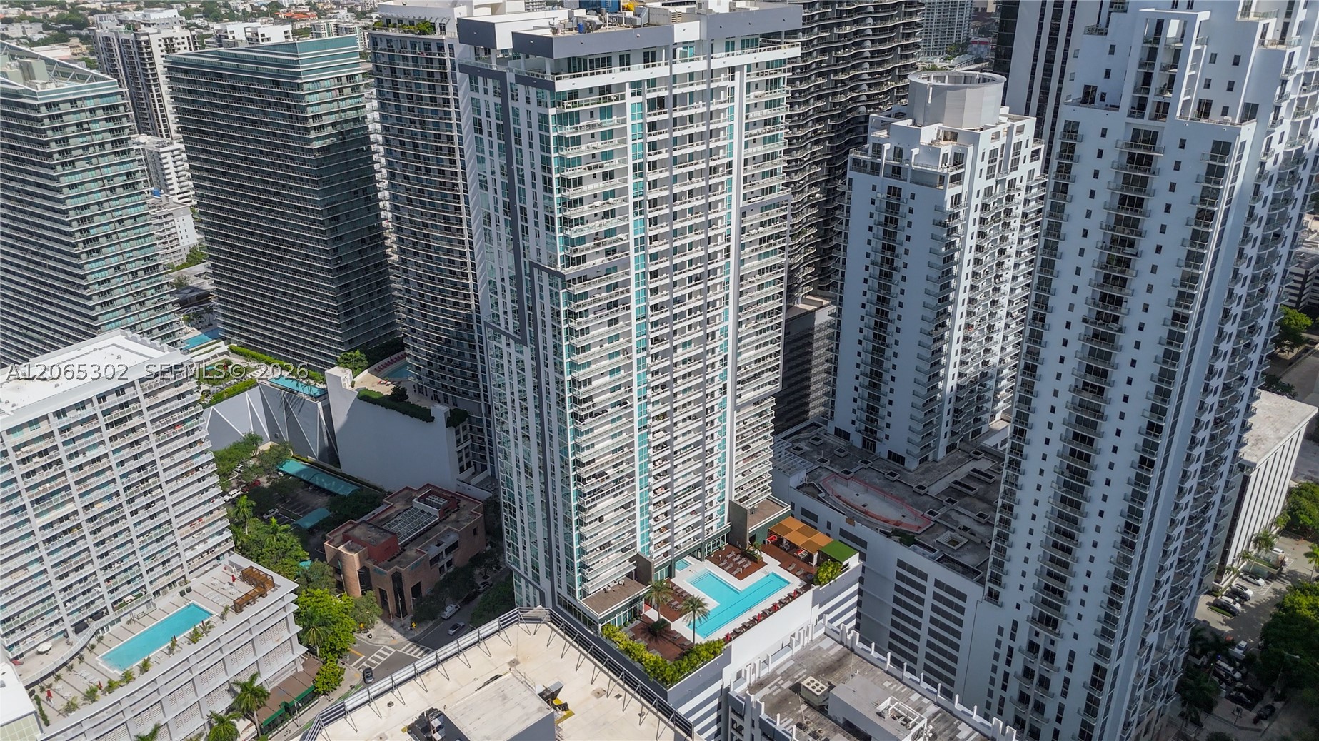 image The Bond on Brickell43