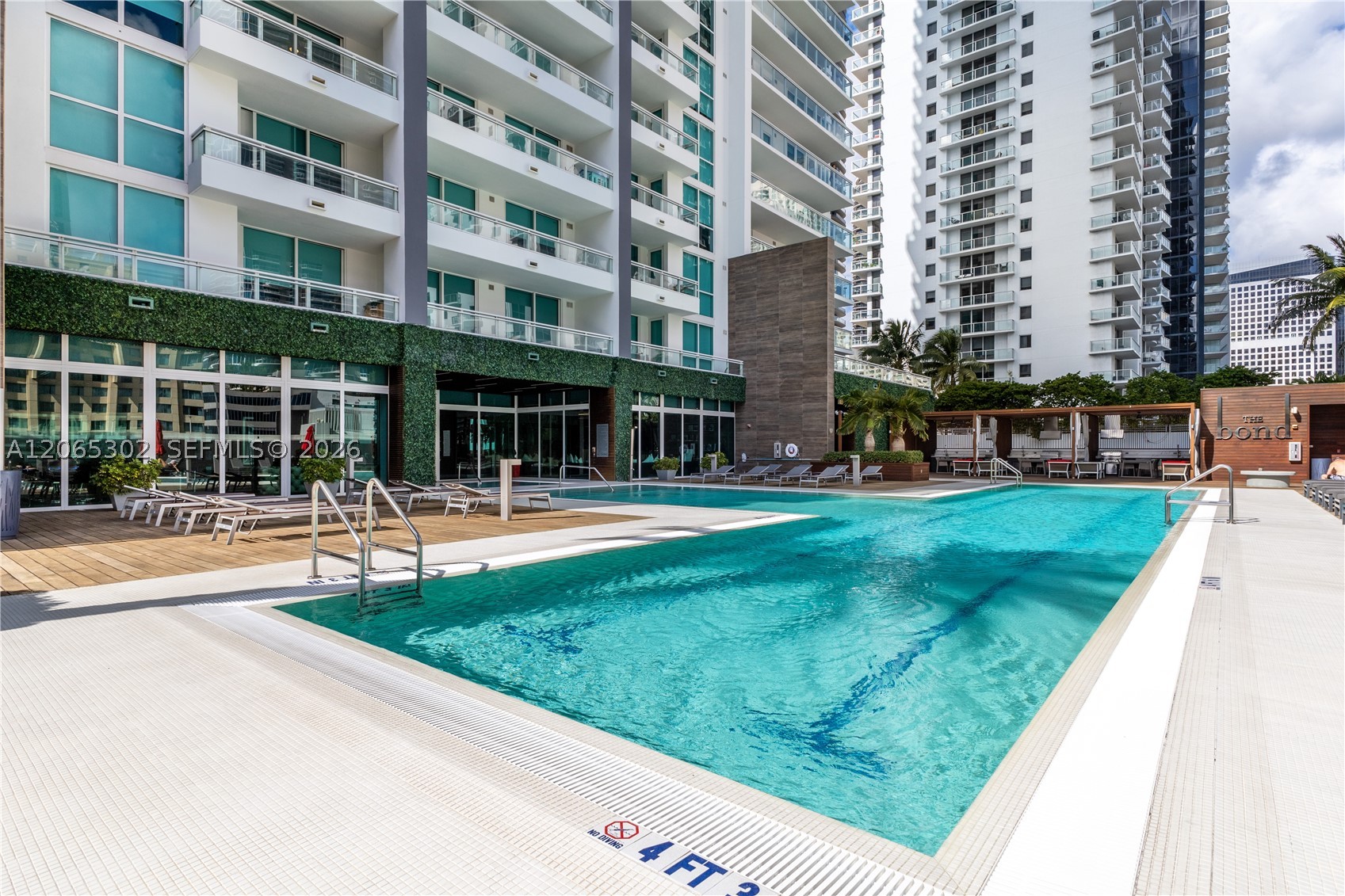 image The Bond on Brickell64