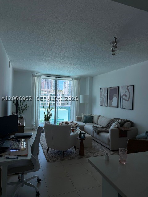 image Gallery Art Condos5