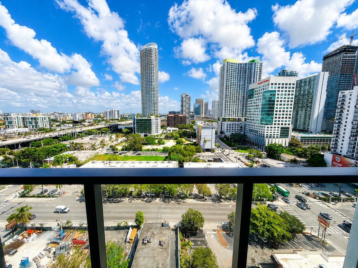image Smart Brickell I4