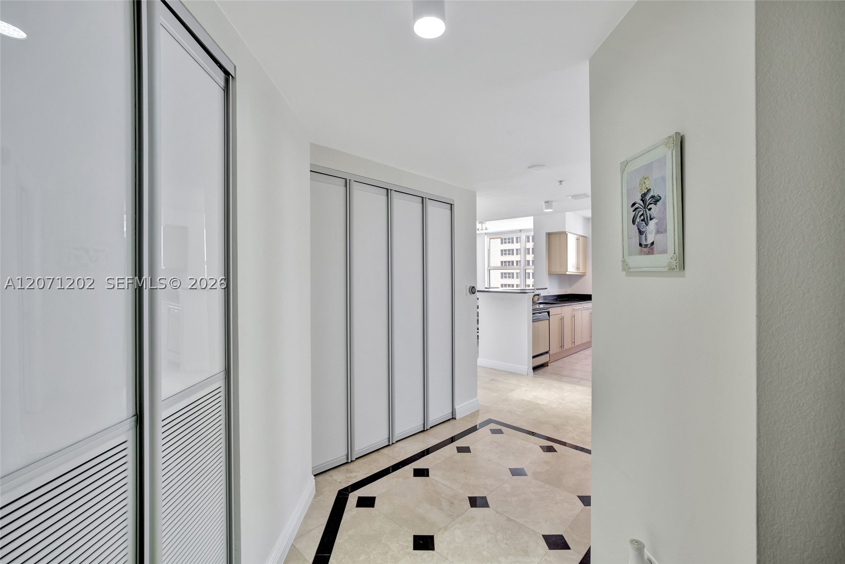image 2080 Ocean Drive1