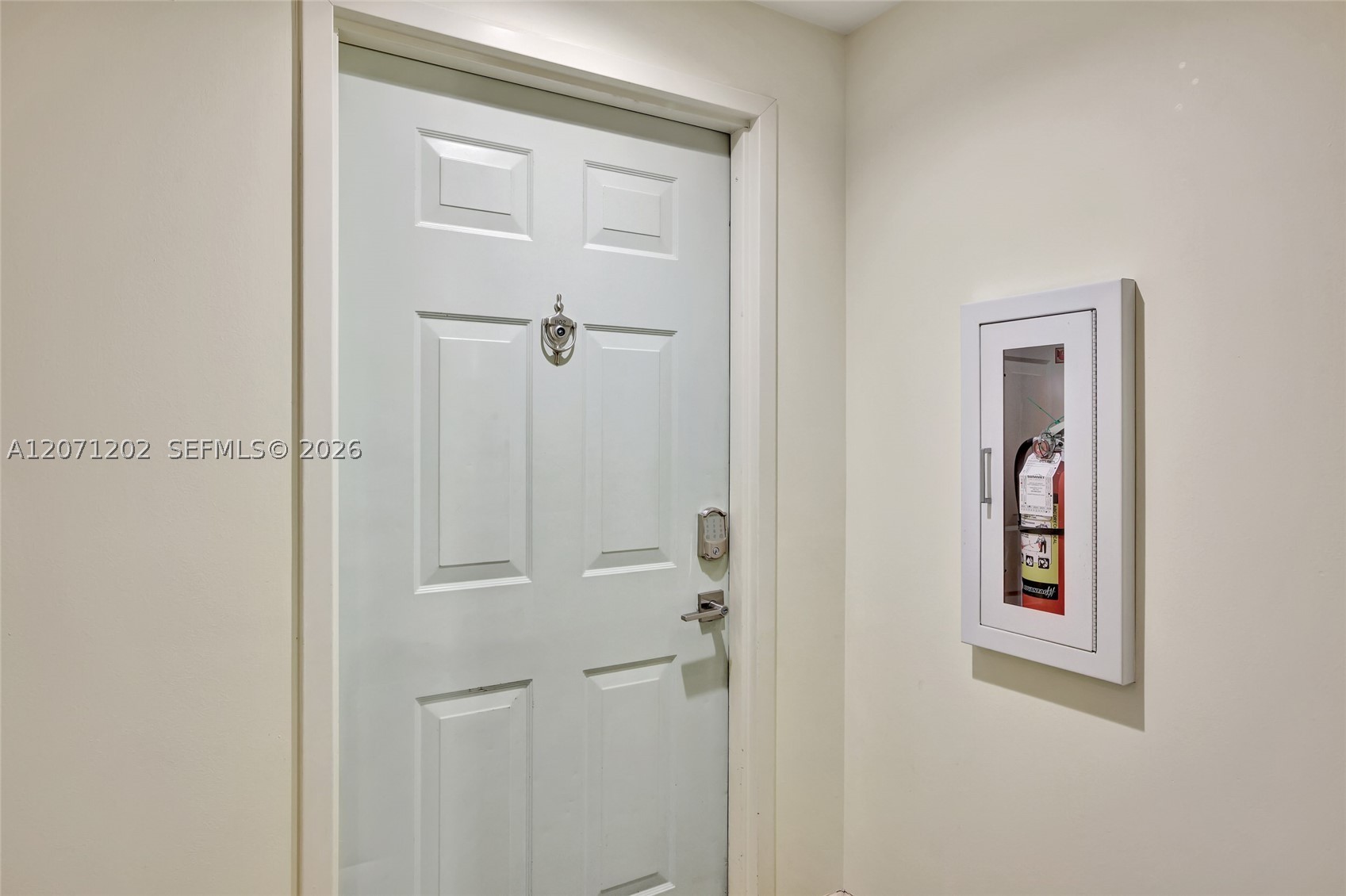 image 2080 Ocean Drive34