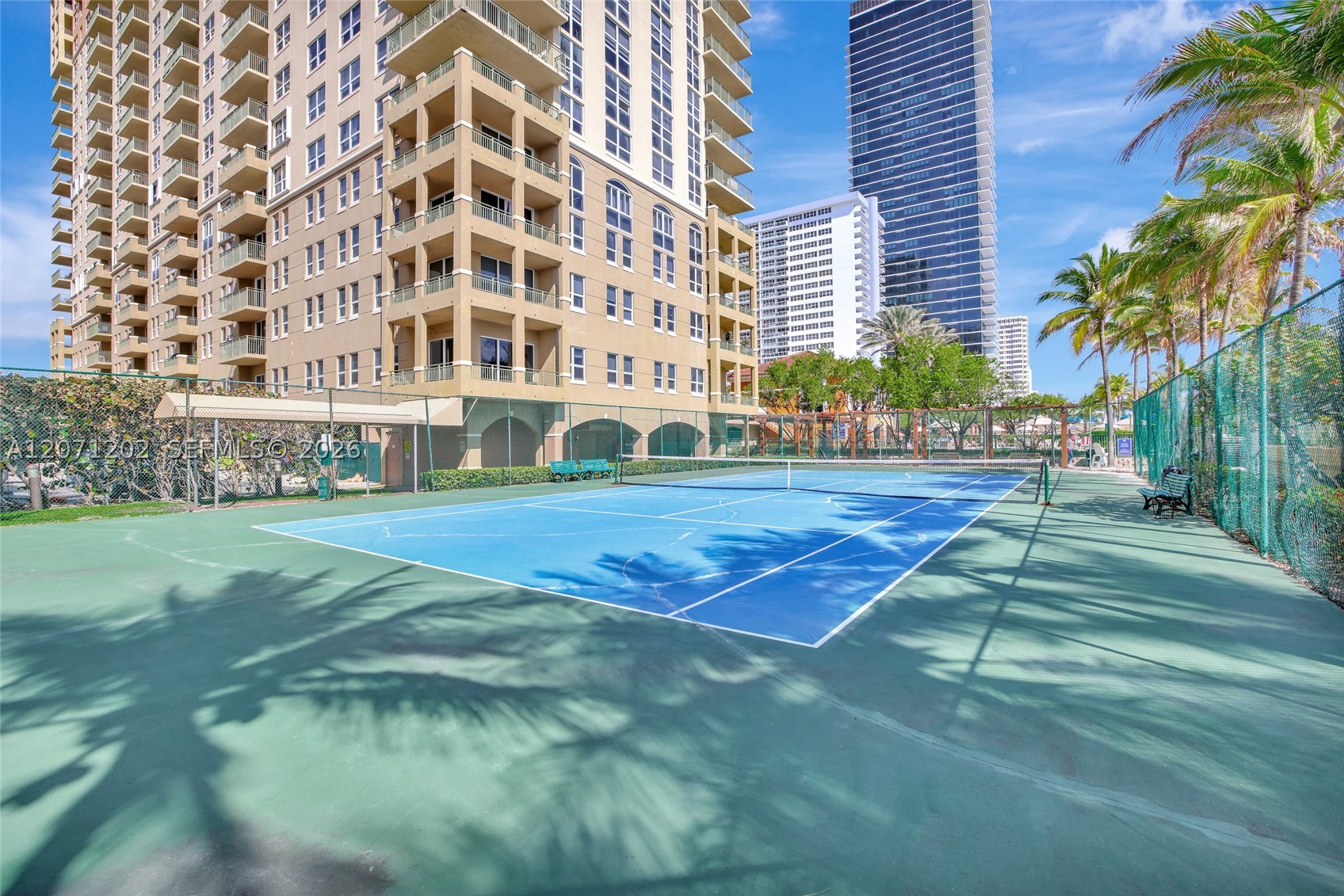 image 2080 Ocean Drive40