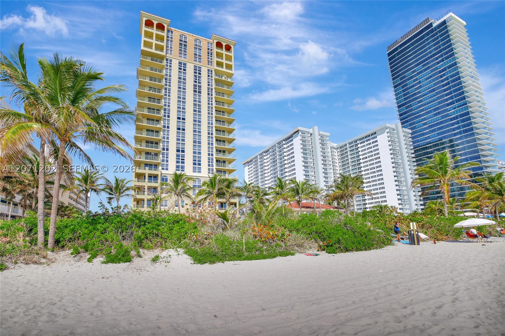 image 2080 Ocean Drive43