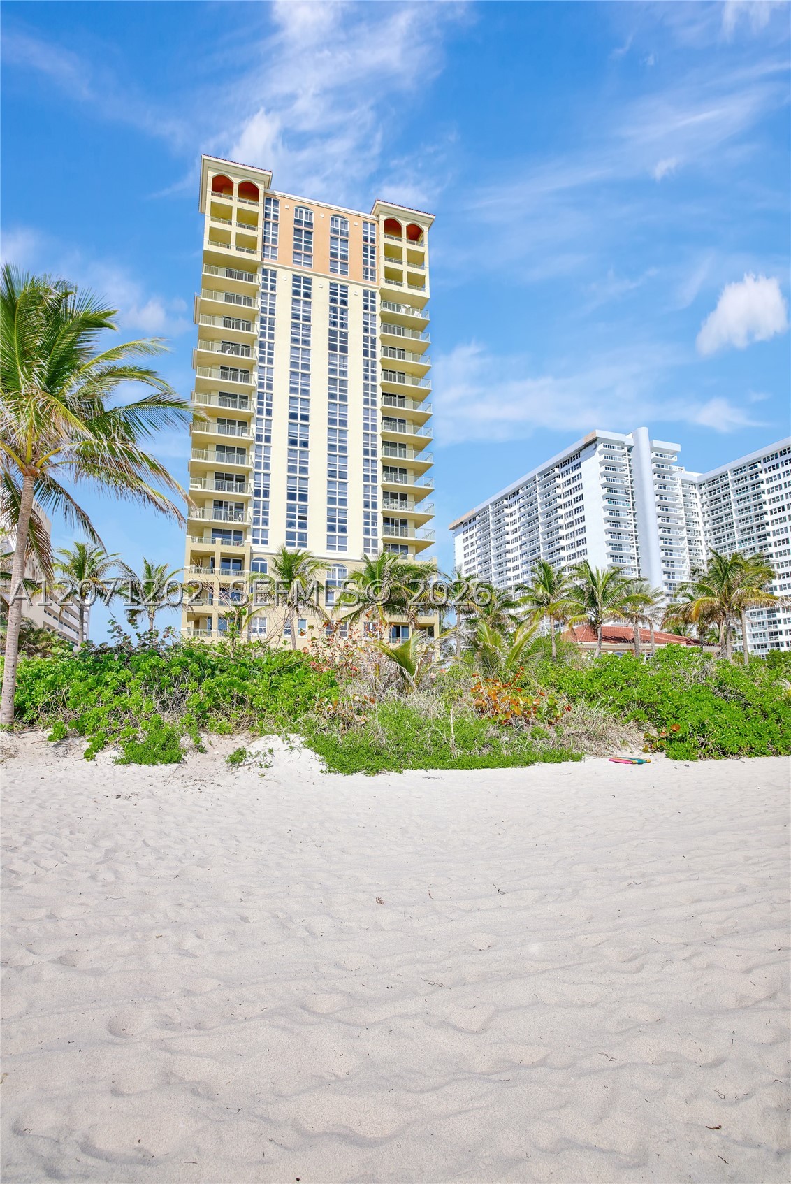 image 2080 Ocean Drive44