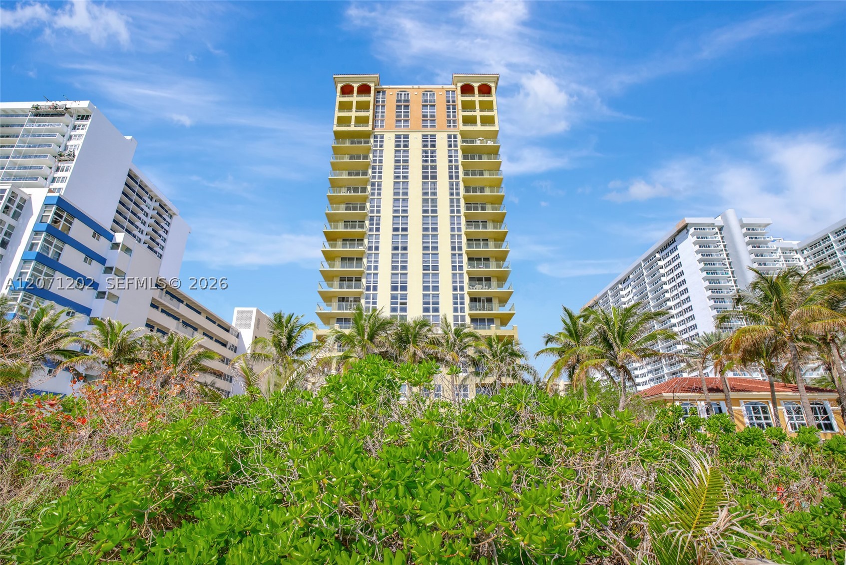 image 2080 Ocean Drive45