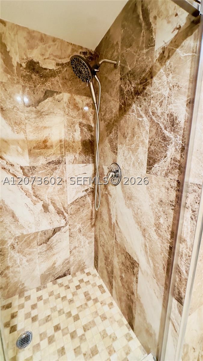 image Porto Bellagio Condo30