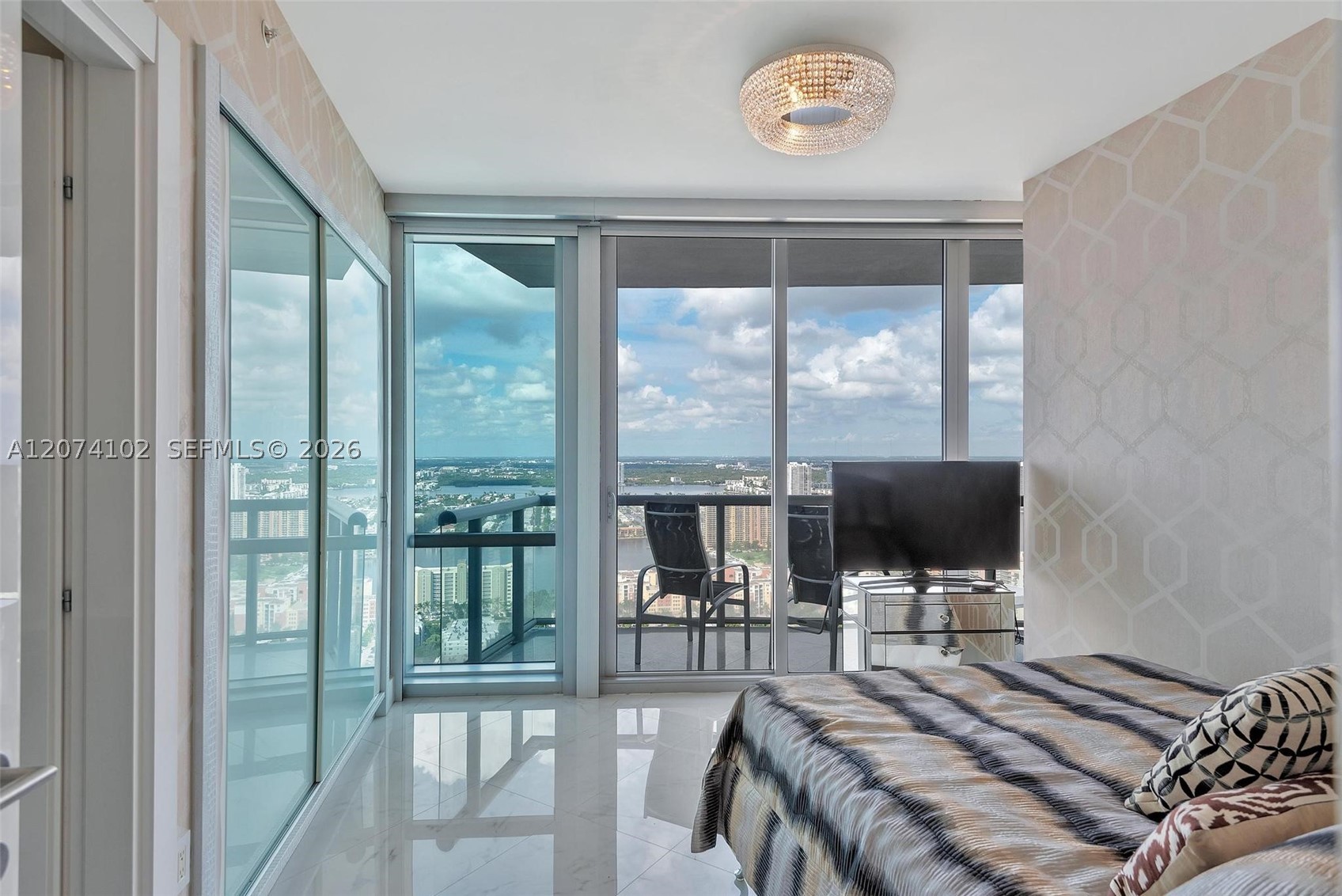 17121 Collins Ave #4201 Sunny Isles Beach, FL 33160