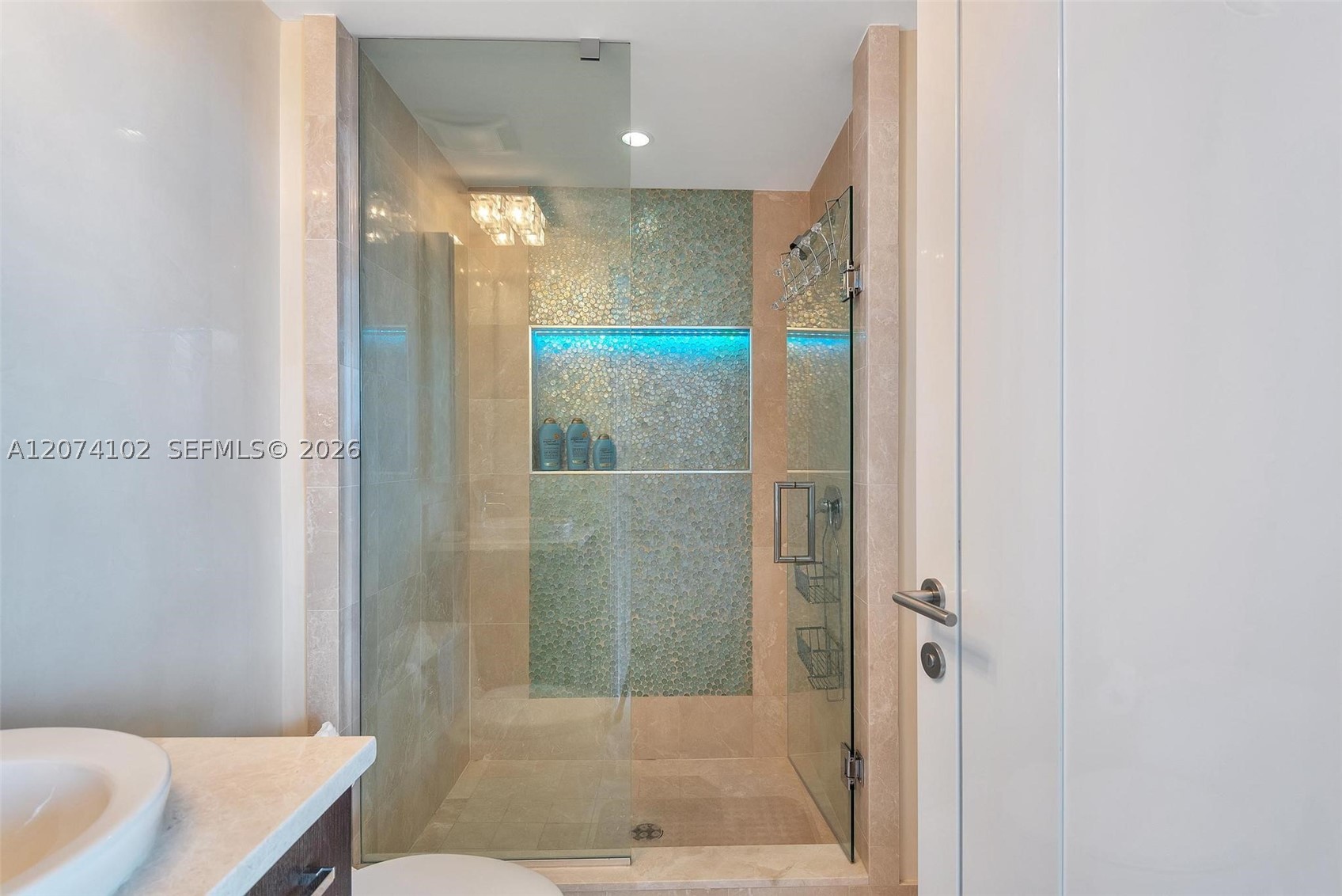 17121 Collins Ave #4201 Sunny Isles Beach, FL 33160