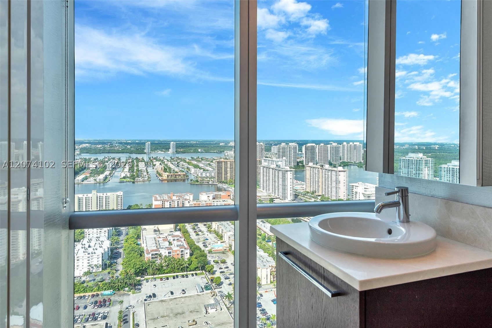 17121 Collins Ave #4201 Sunny Isles Beach, FL 33160