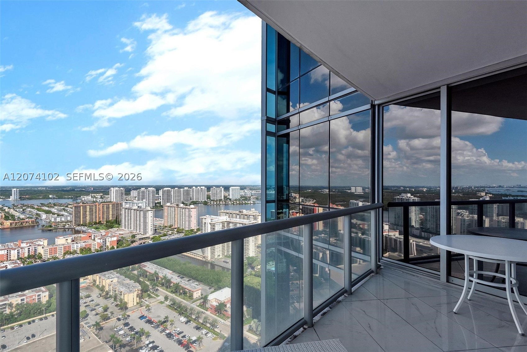 17121 Collins Ave #4201 Sunny Isles Beach, FL 33160