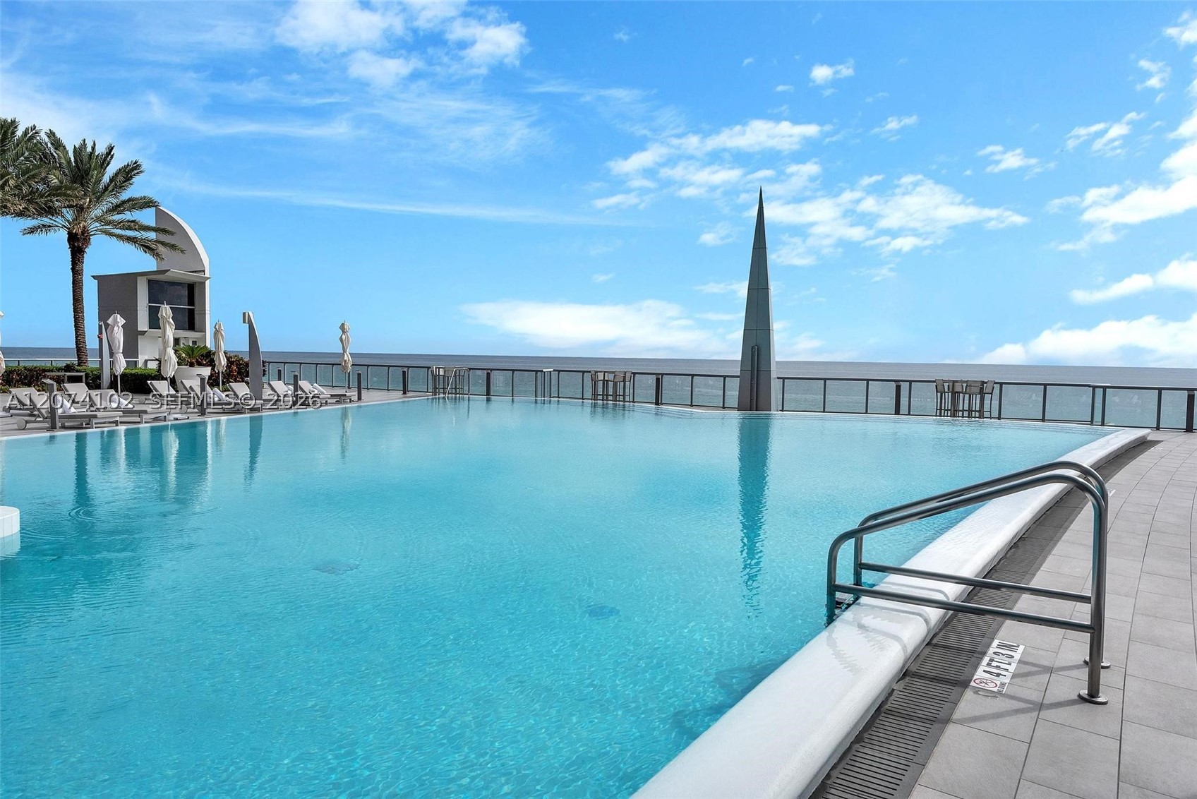 17121 Collins Ave #4201 Sunny Isles Beach, FL 33160