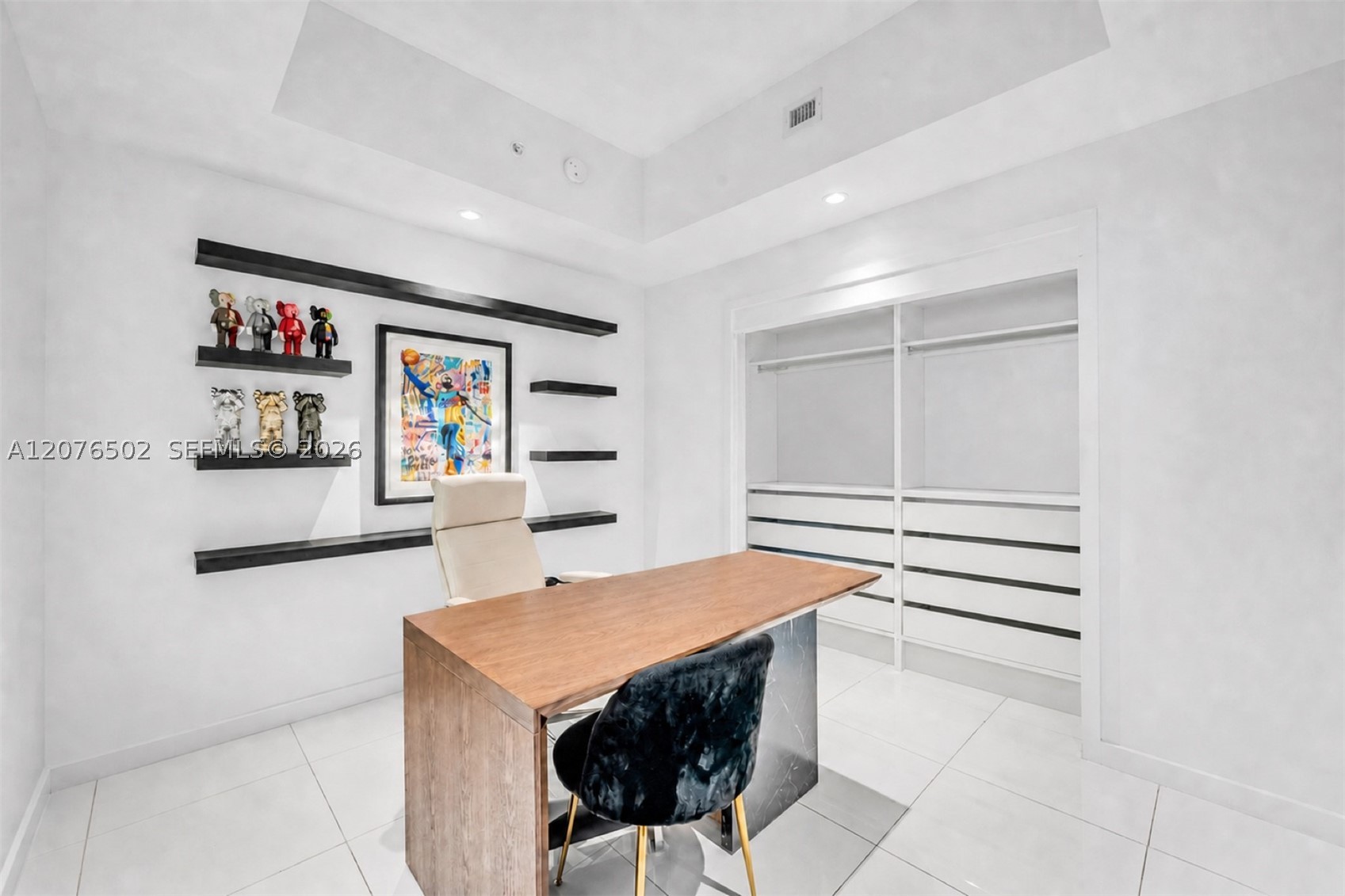 851 NE 1st Ave #2408 Miami, FL 33132