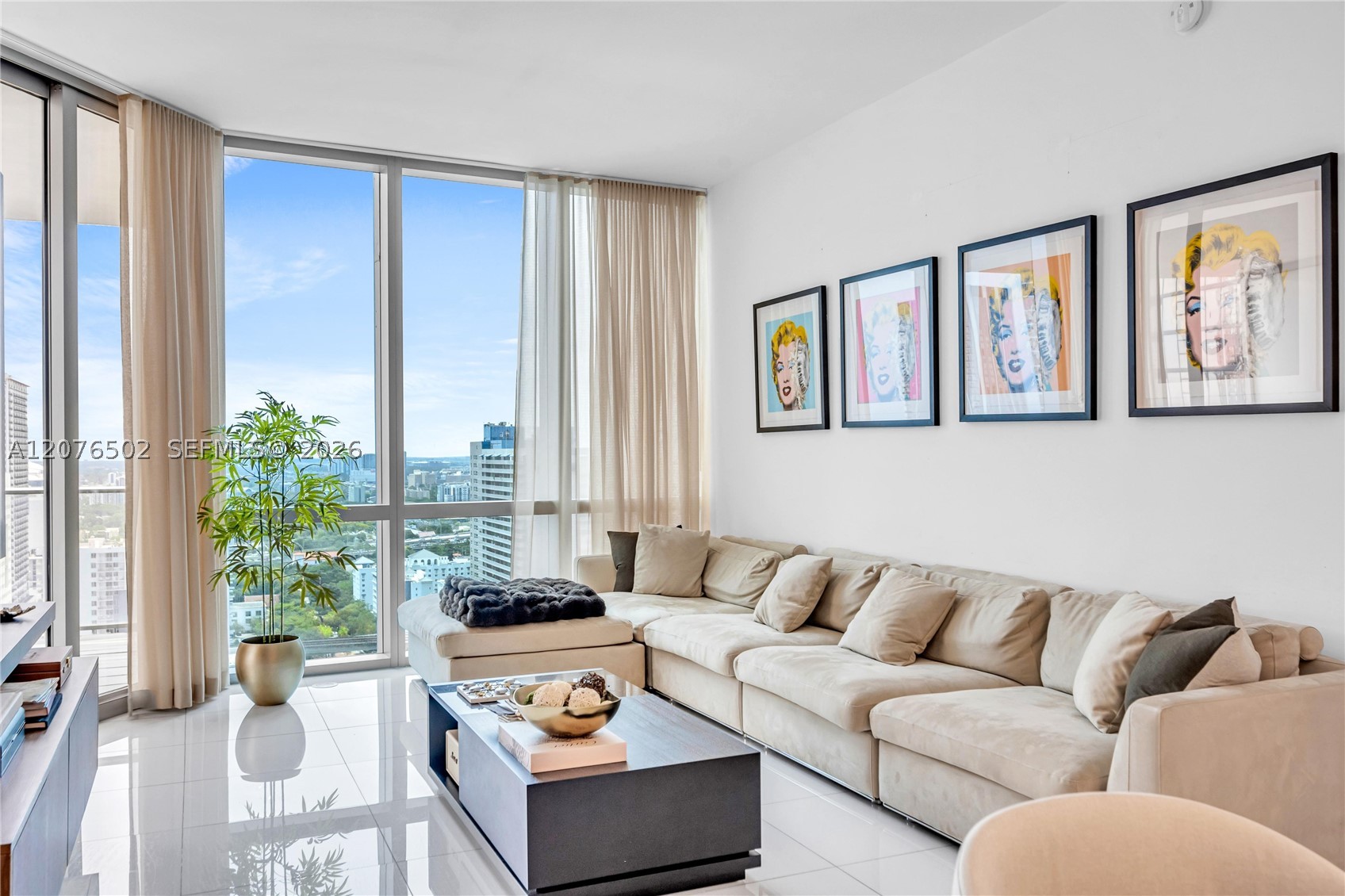 851 NE 1st Ave #2408 Miami, FL 33132