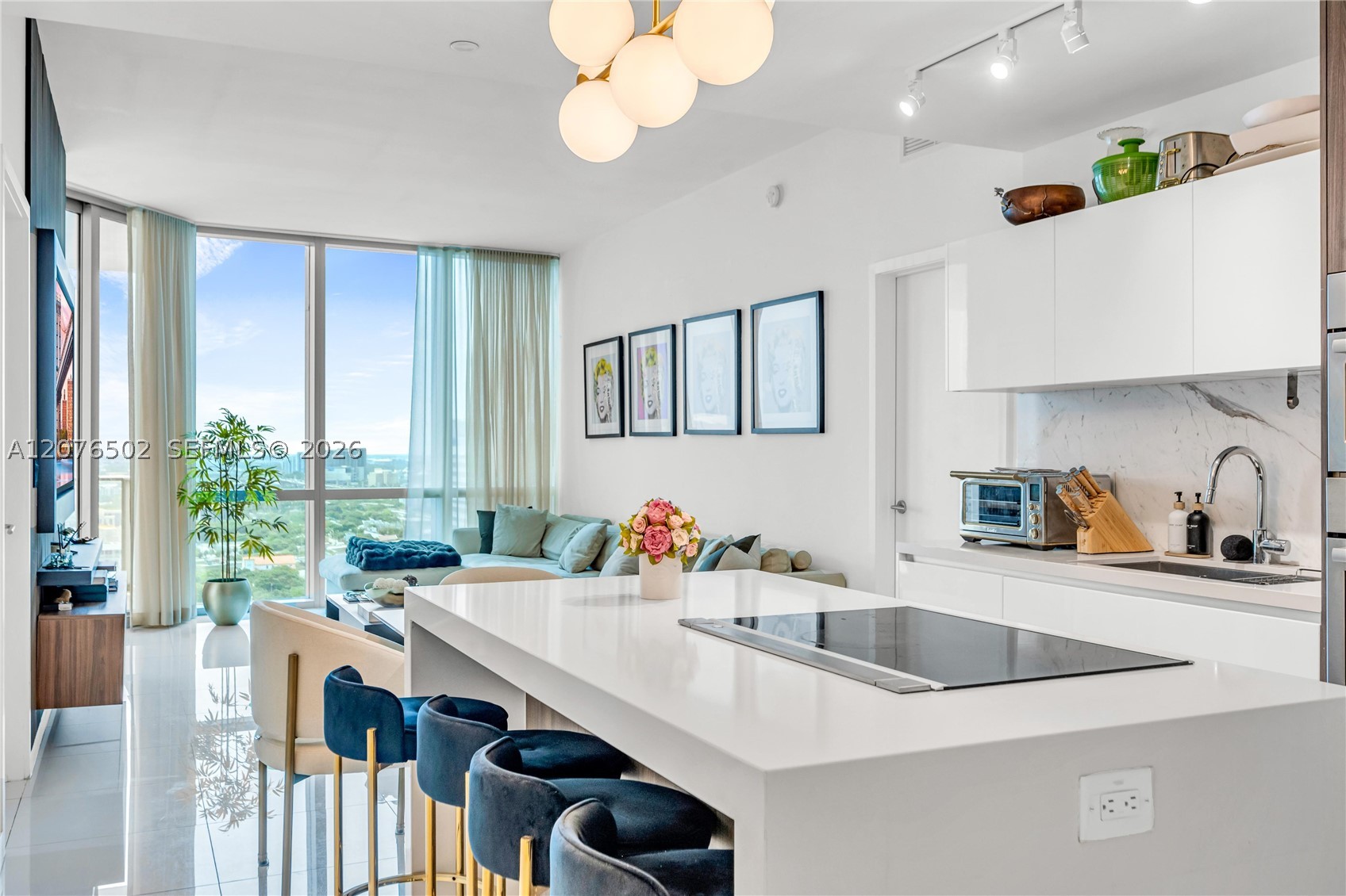 851 NE 1st Ave #2408 Miami, FL 33132