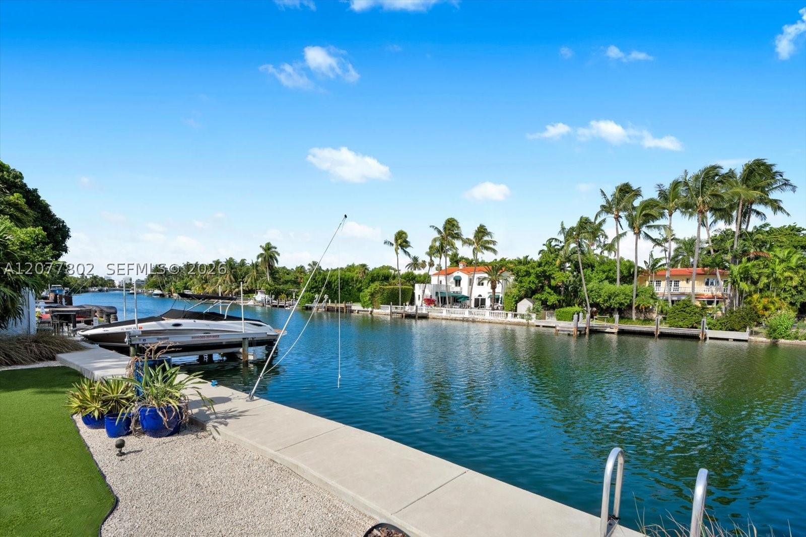 4560 Prairie Ave Miami Beach, FL 33140