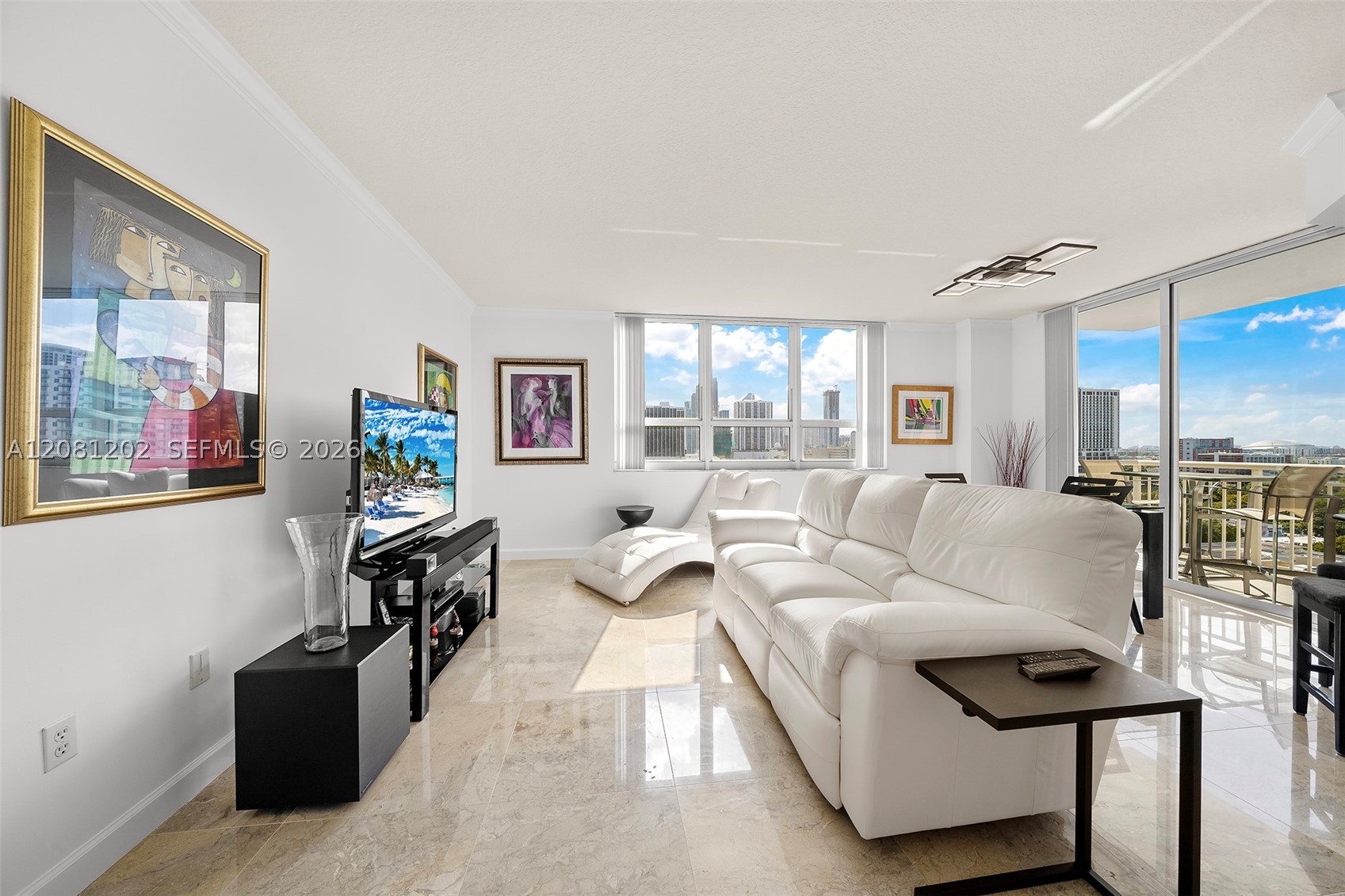 2000 N Bayshore Dr #1502 Miami, FL 33137