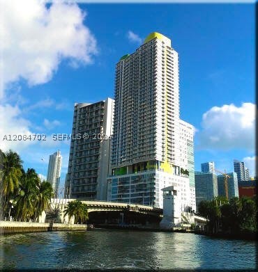 image Latitude on the River11
