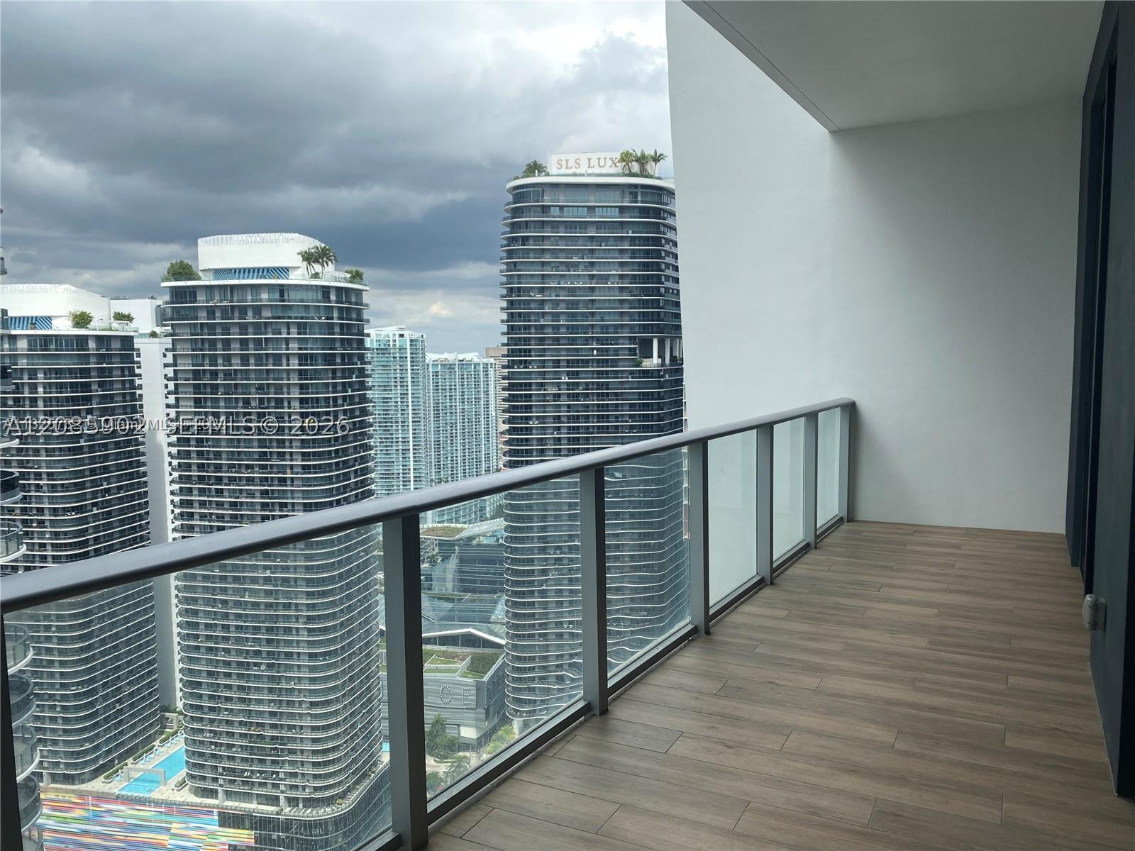 image 1010 Brickell2