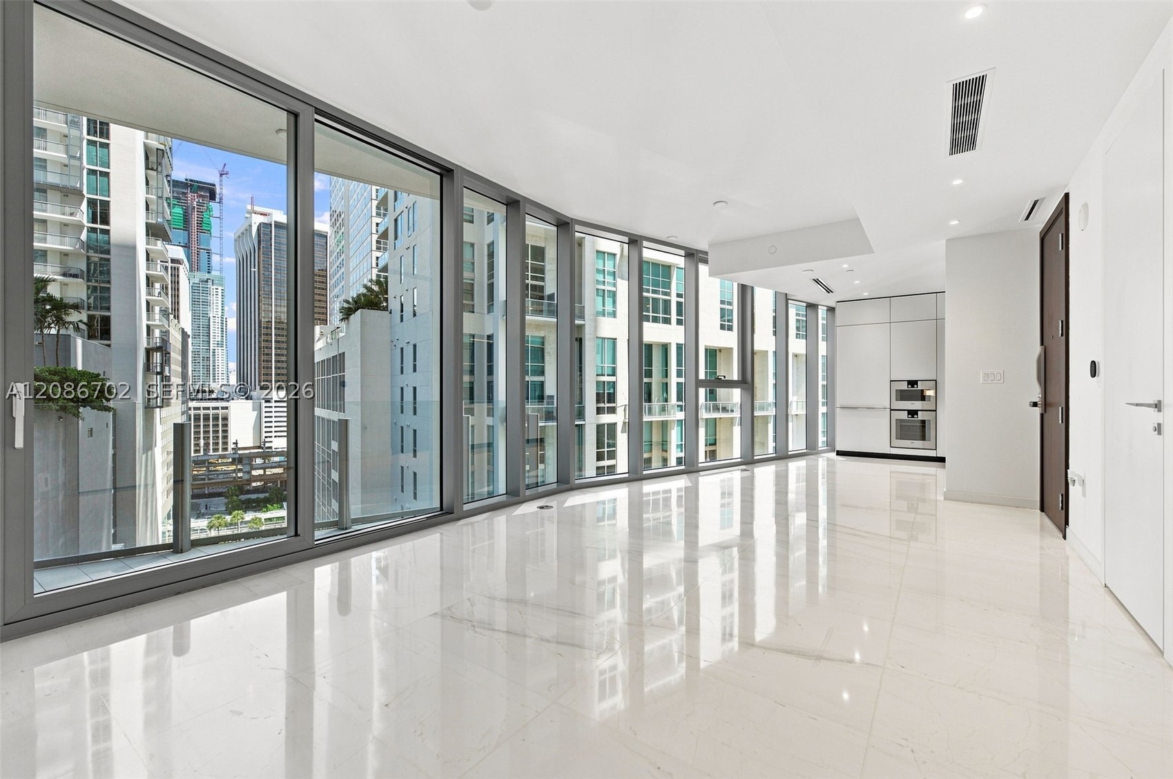 image Aston Martin Residences6
