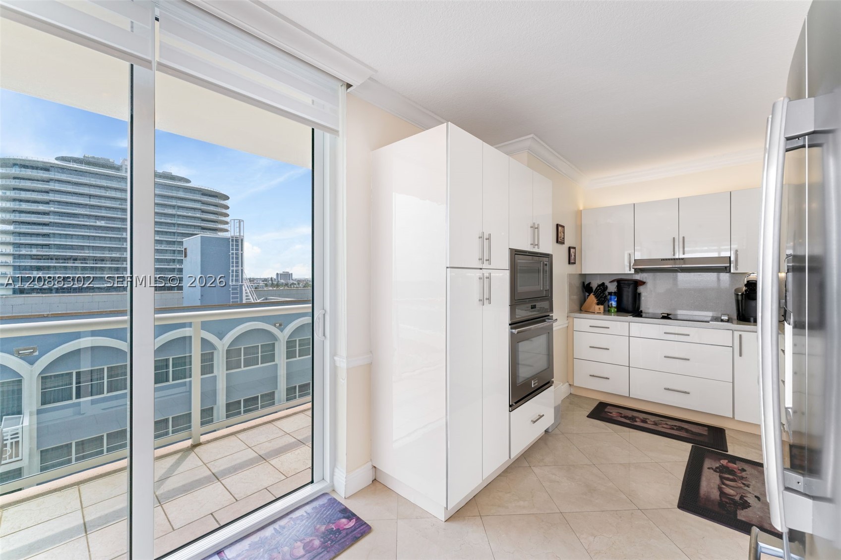8855 Collins Ave #8J Surfside, FL 33154