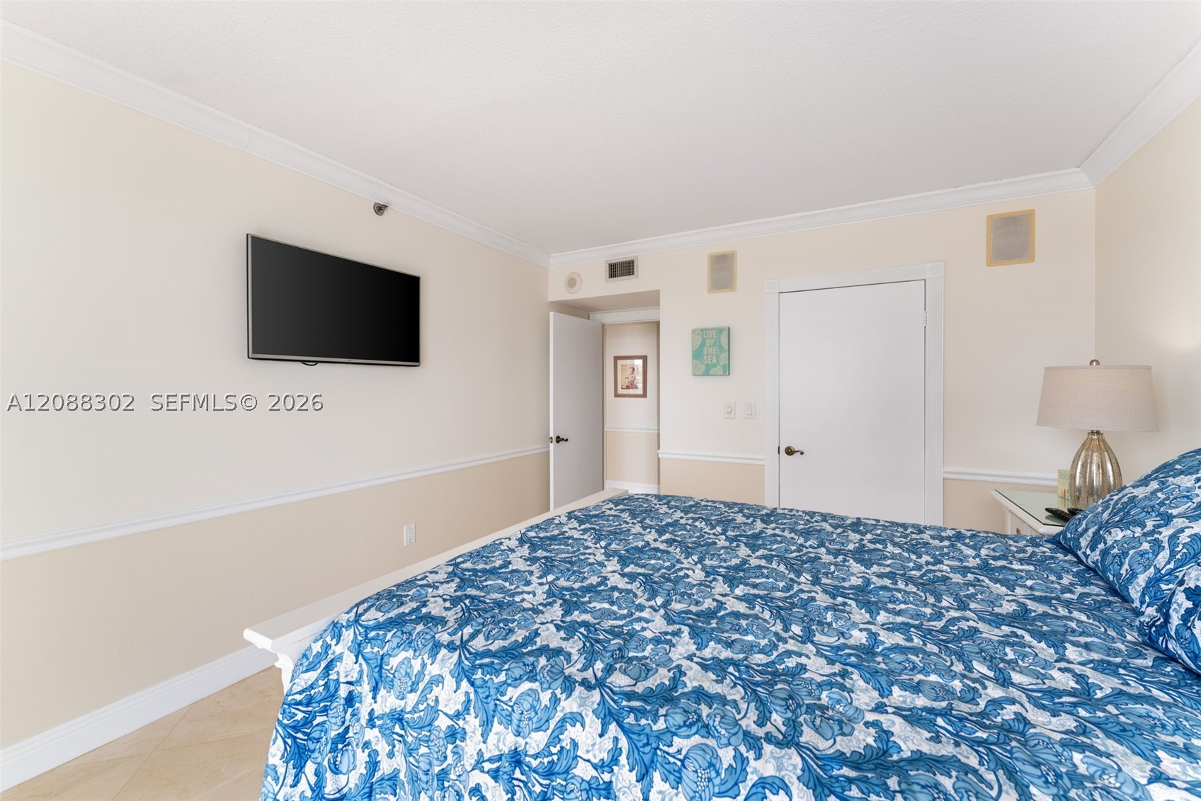 8855 Collins Ave #8J Surfside, FL 33154