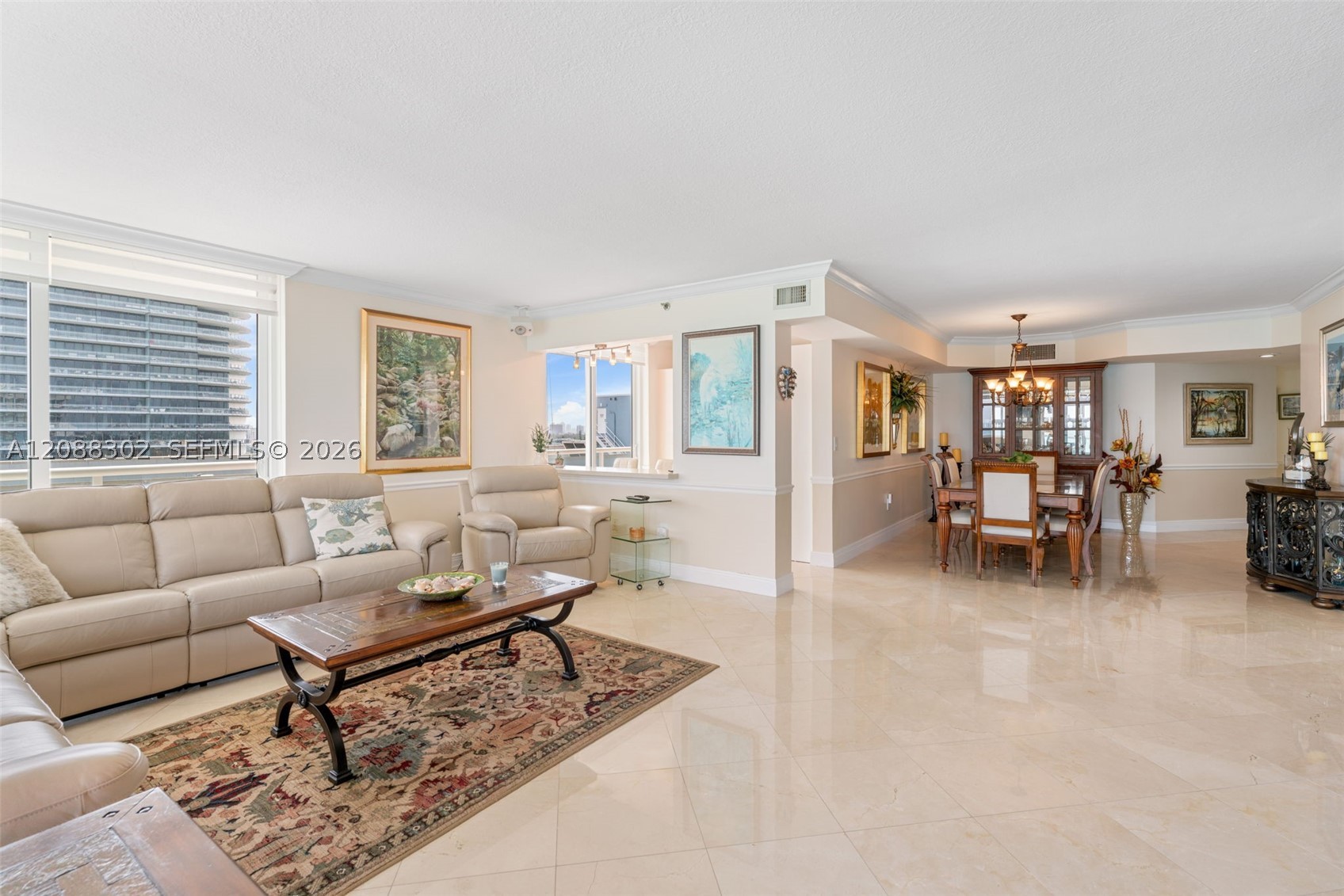 8855 Collins Ave #8J Surfside, FL 33154