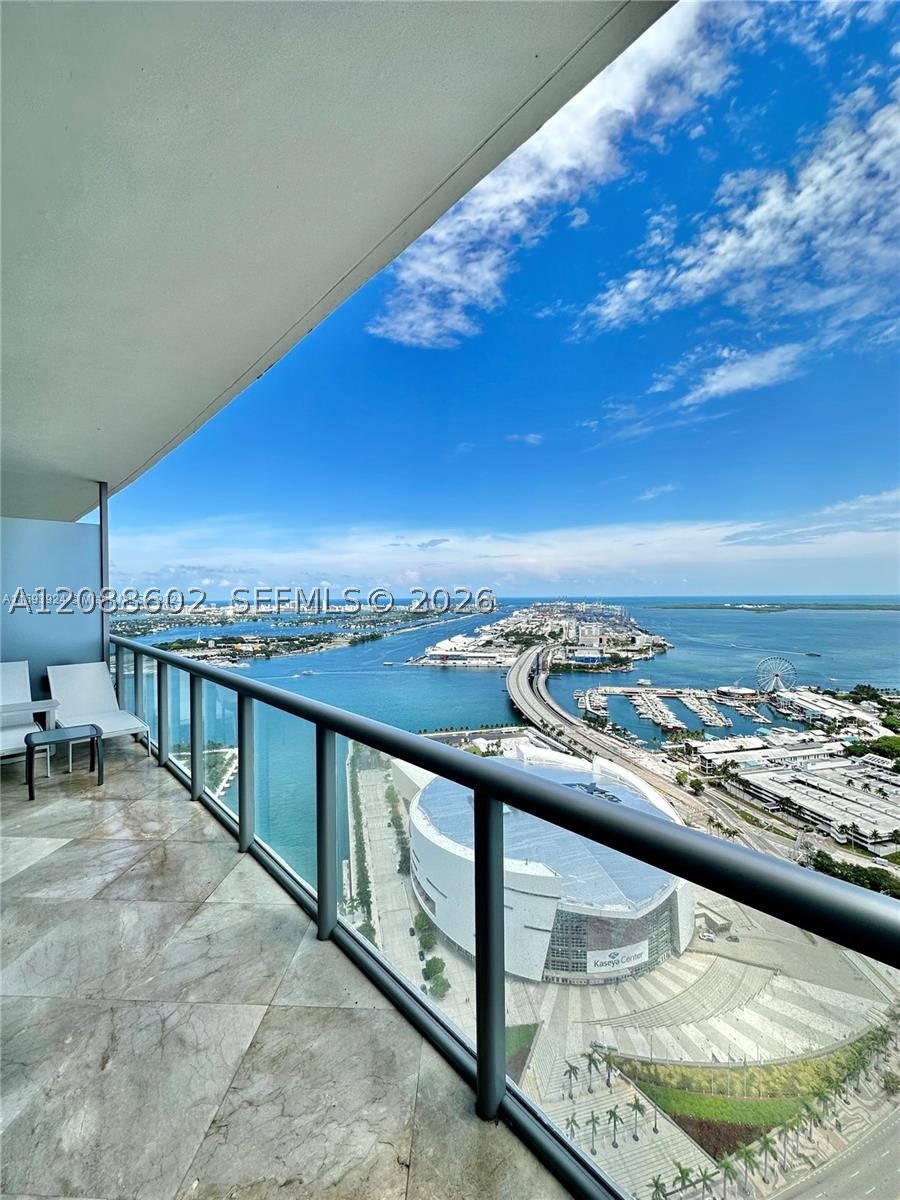 888 SE Biscayne Blvd #4803