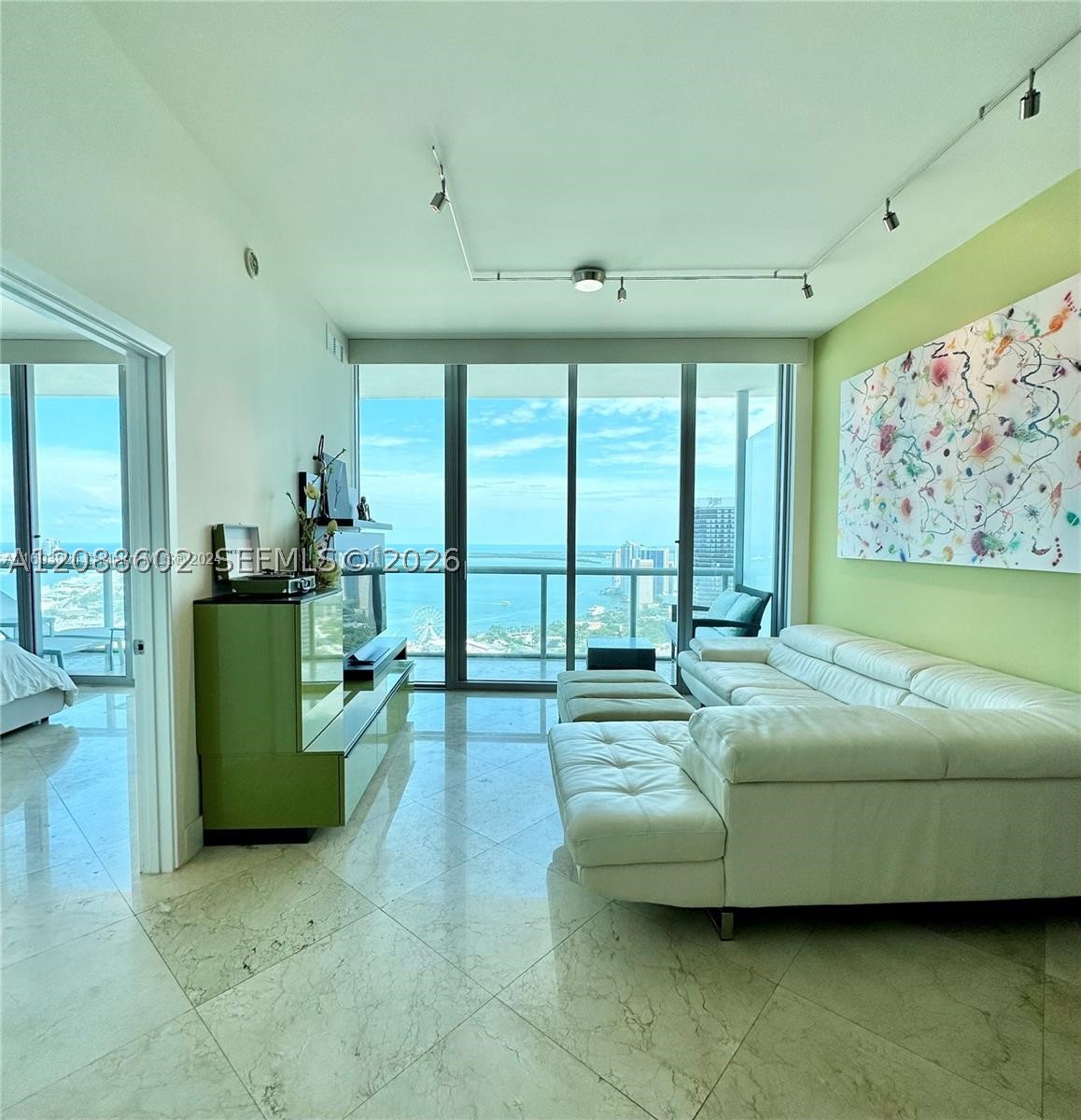 image Marina Blue5