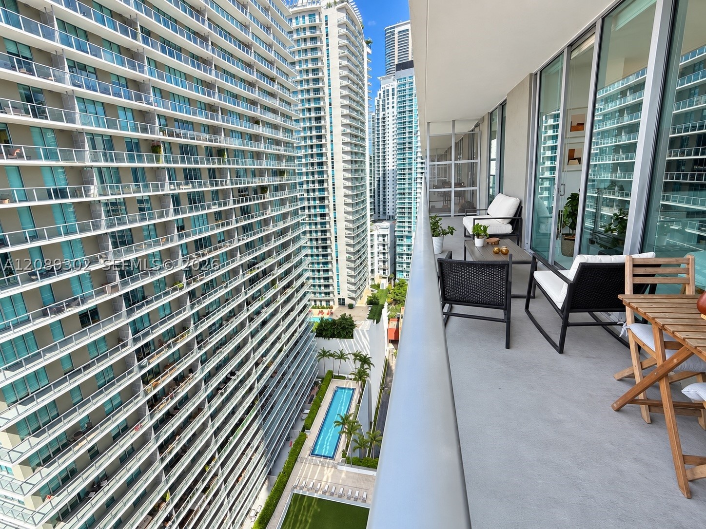 image Axis on Brickell South2