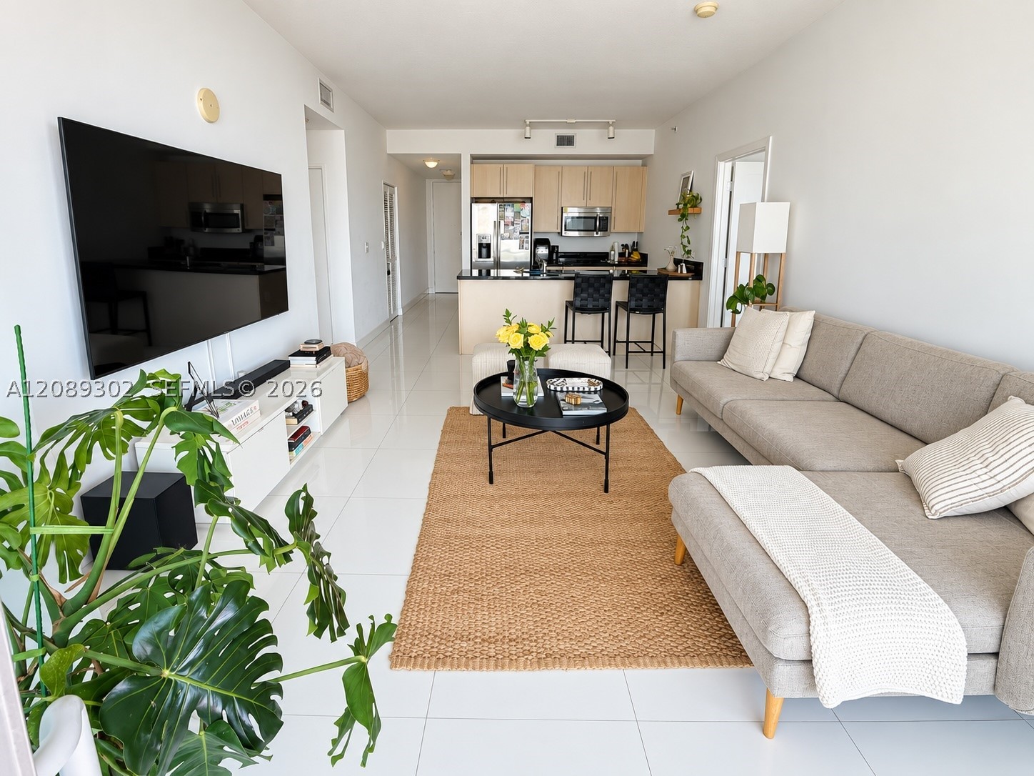 image Axis on Brickell South3