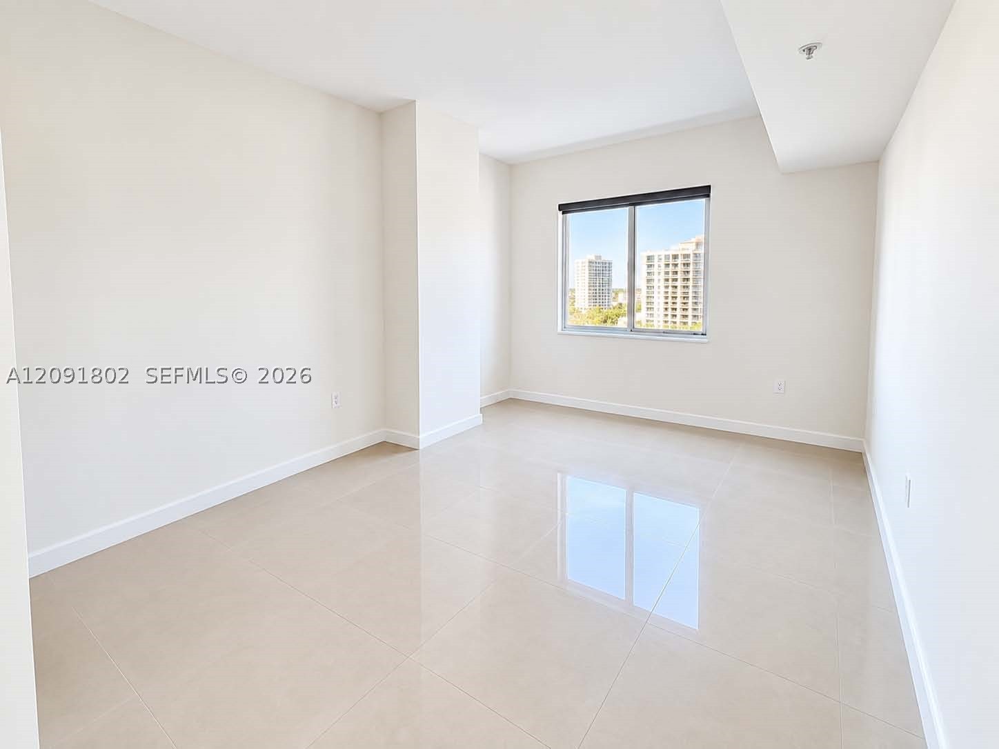 image Ten Aragon Condo9