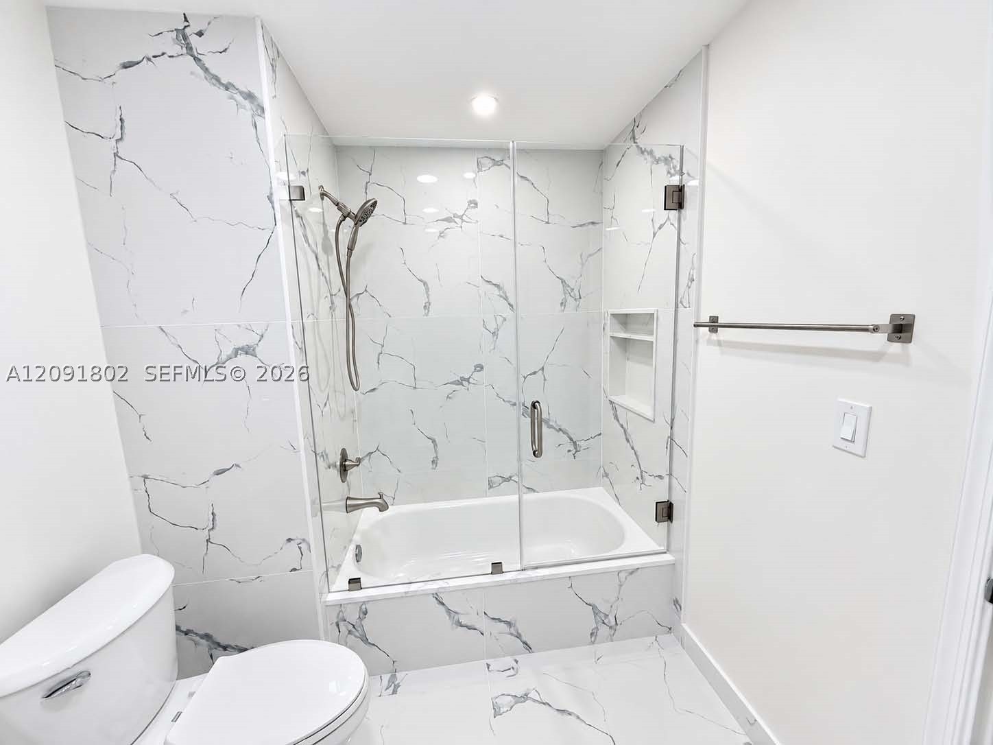 image Ten Aragon Condo12