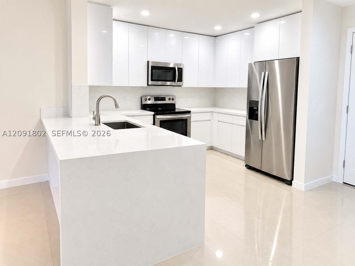 image Ten Aragon Condo2