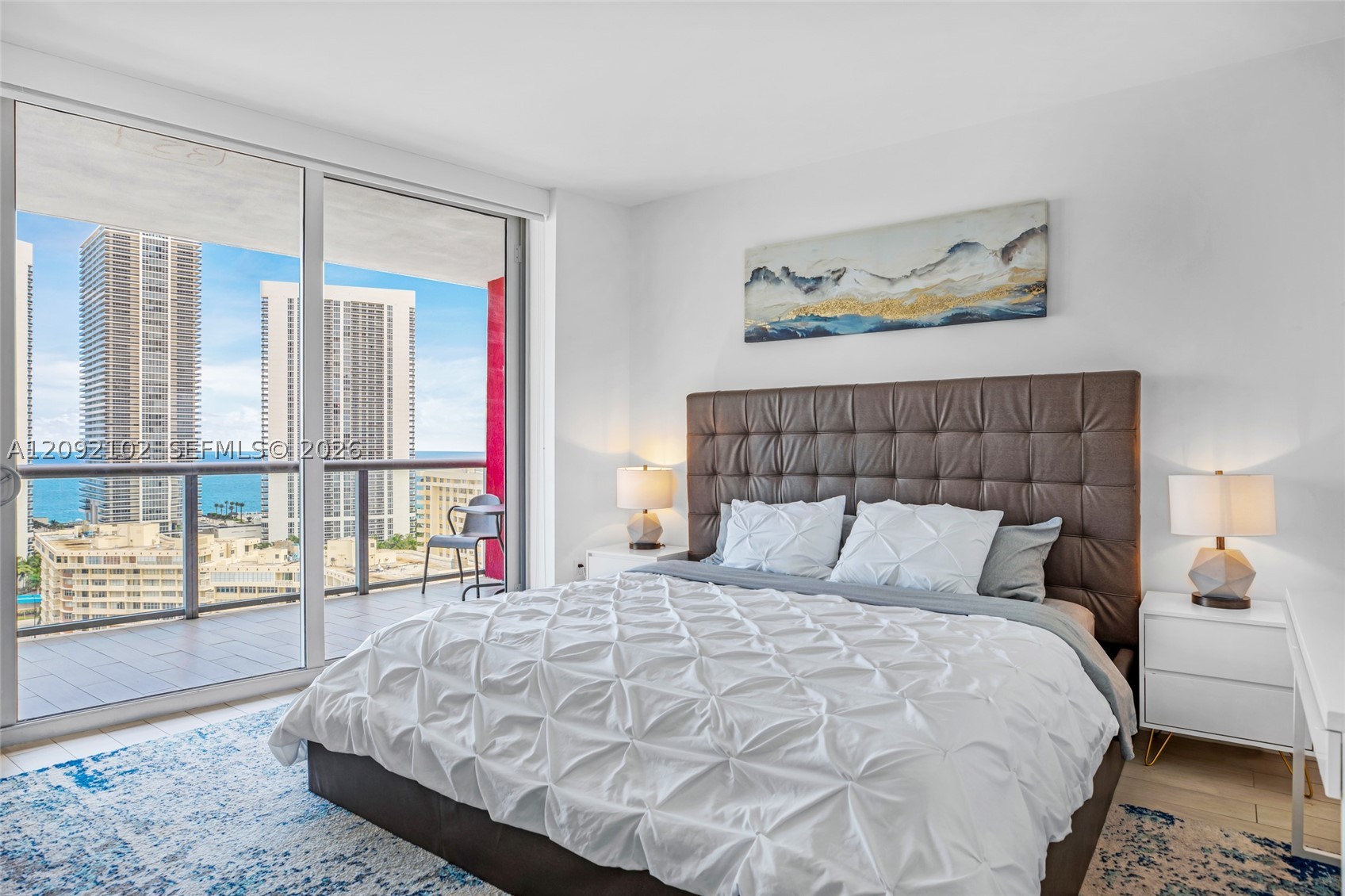 image Beachwalk Condominium12