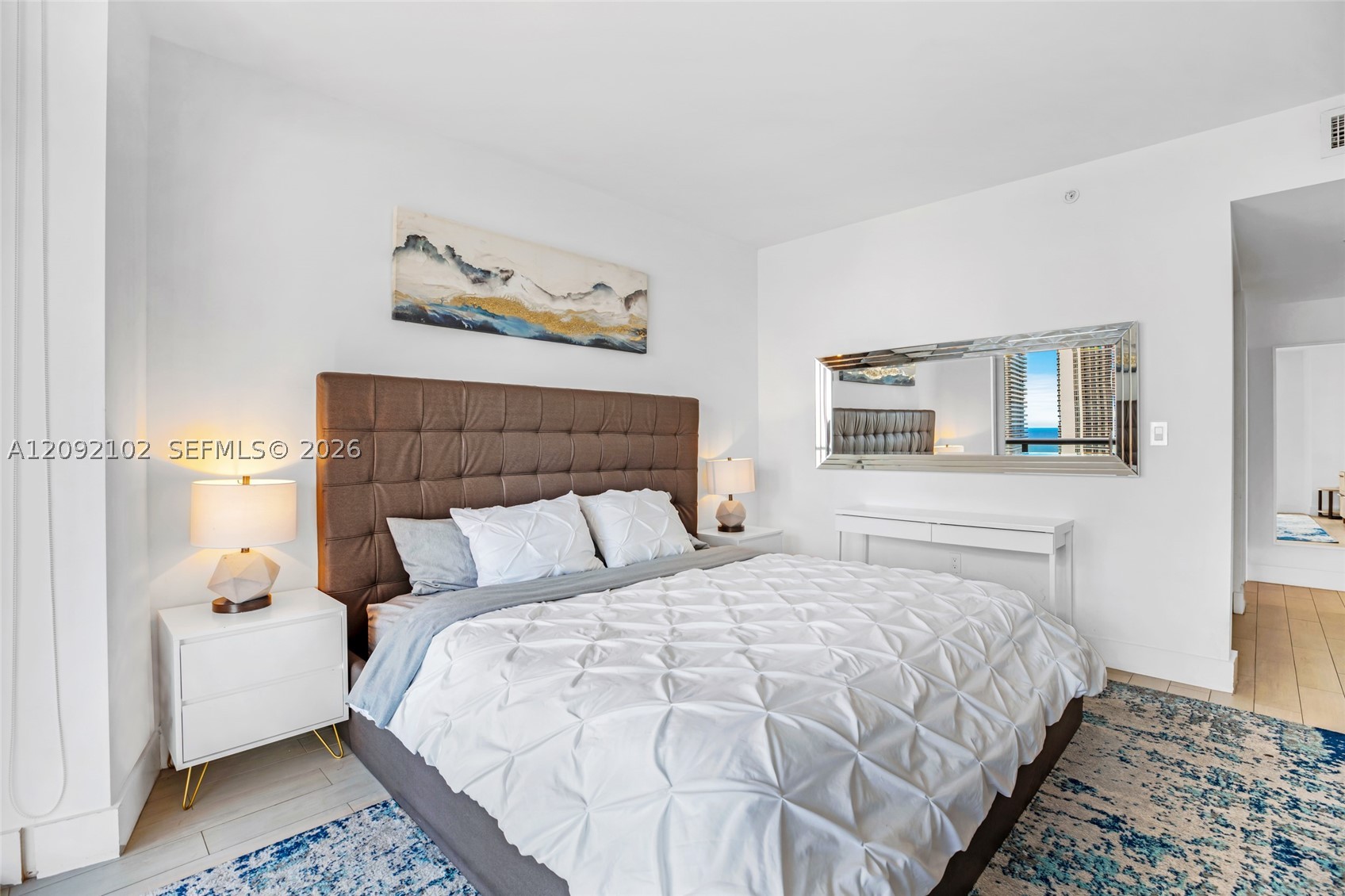 image Beachwalk Condominium13
