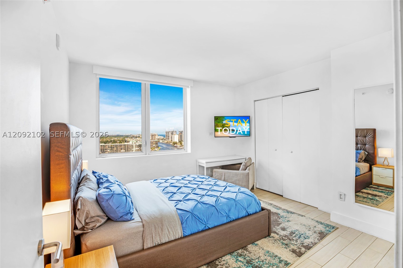 image Beachwalk Condominium18