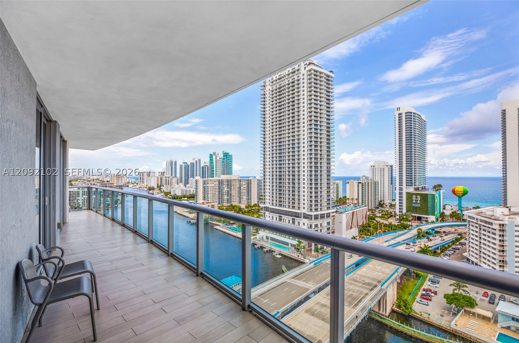 image Beachwalk Condominium1
