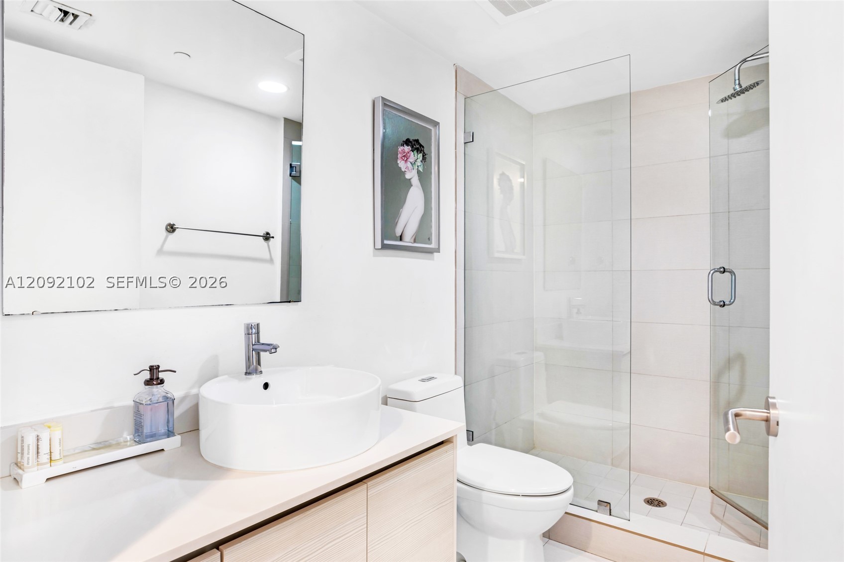 image Beachwalk Condominium19