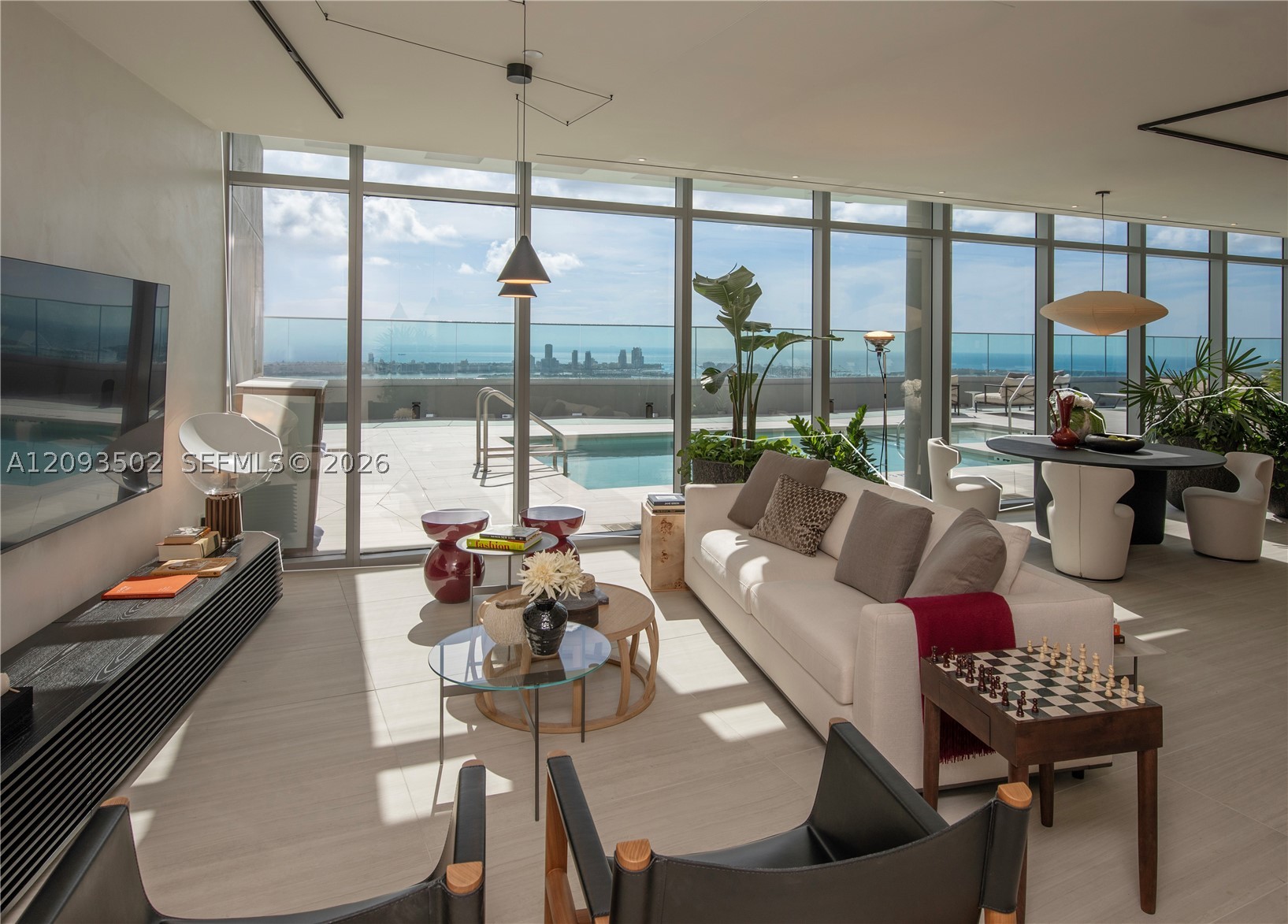 1400 Biscayne Blvd #303 Miami, FL 33132