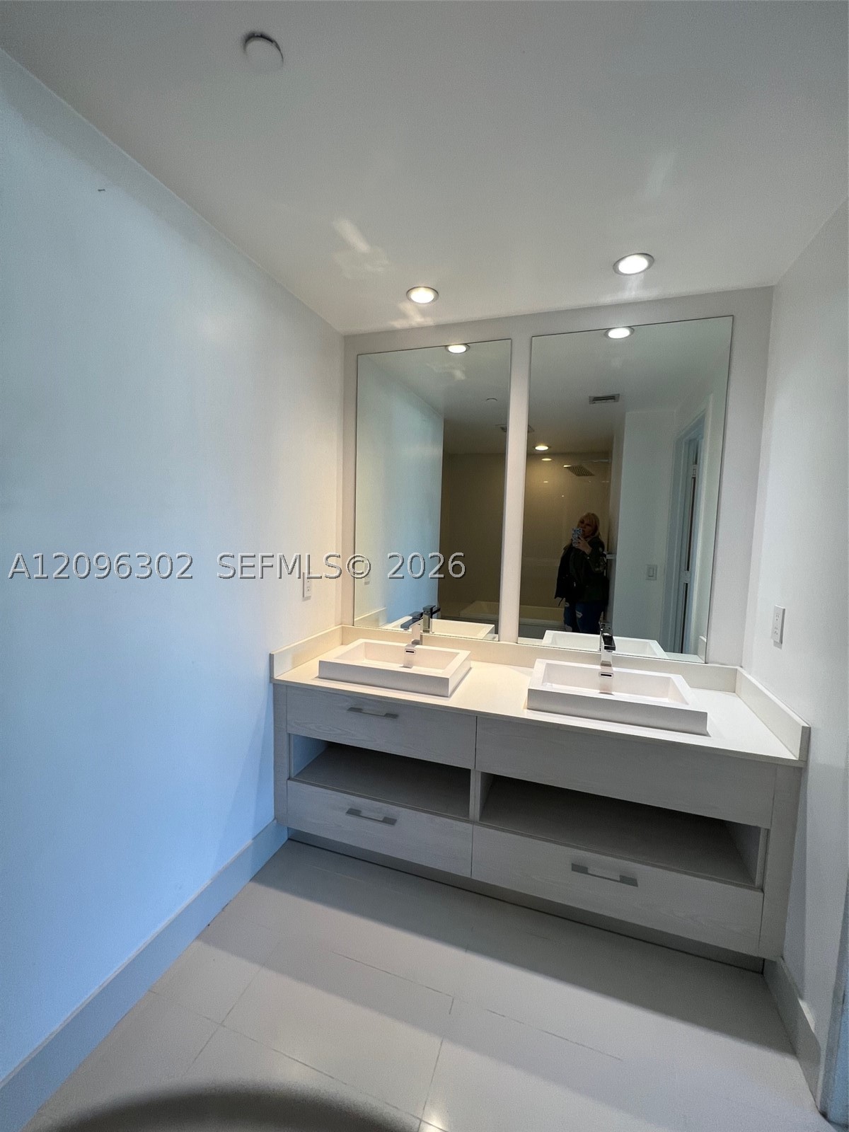 image Brickell Heights East11