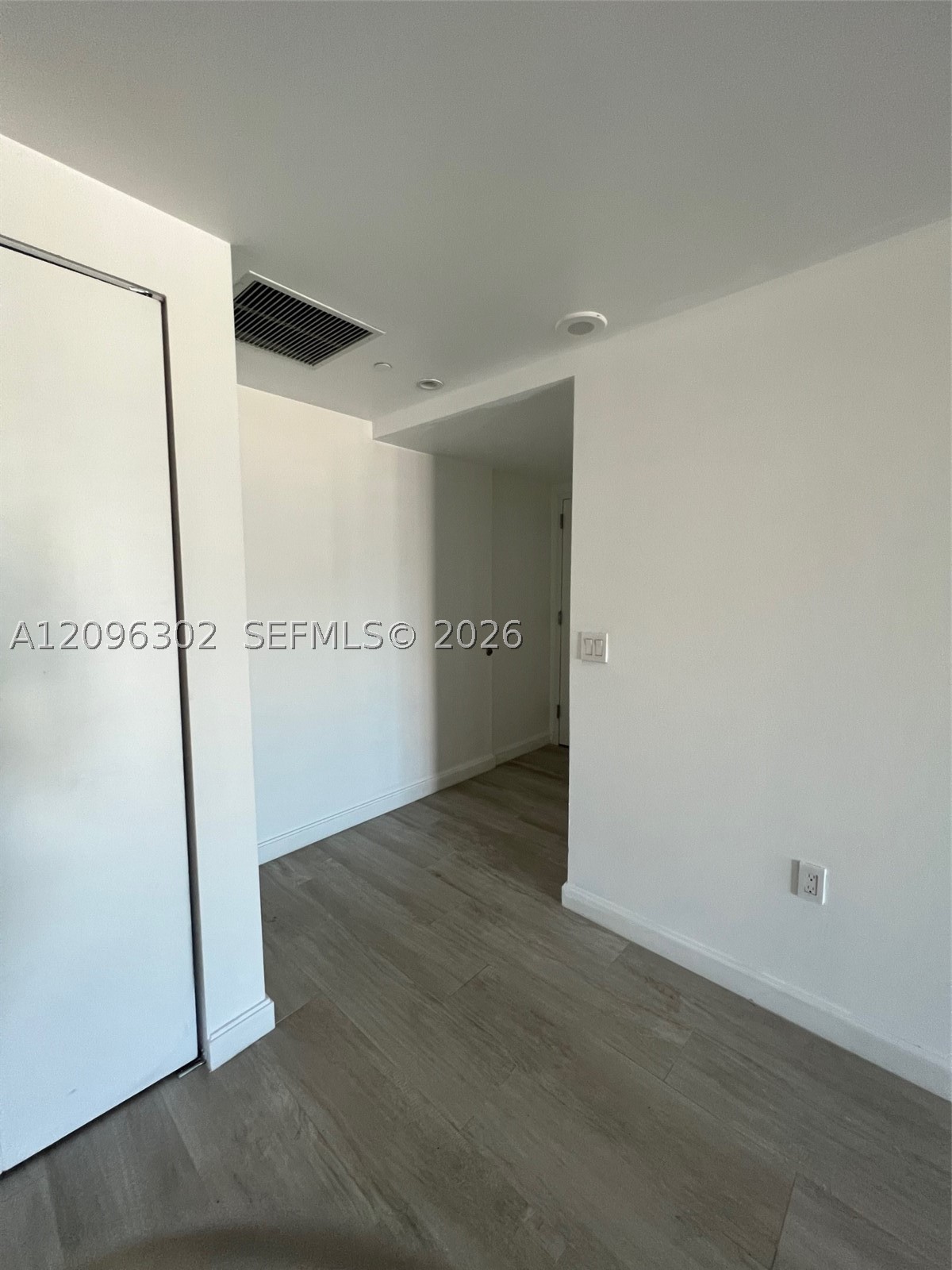 image Brickell Heights East19