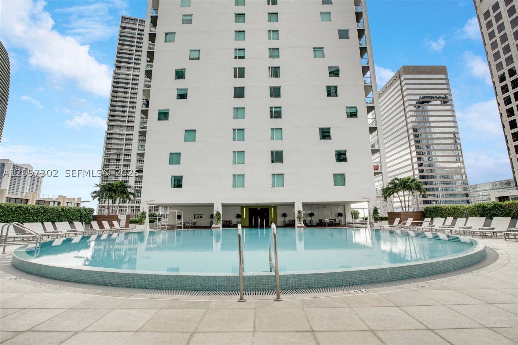 image 500 Brickell West19