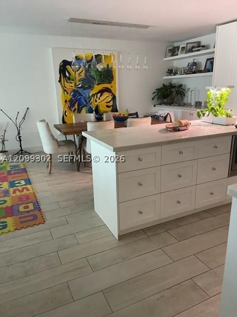 550 Ocean Dr #7H
