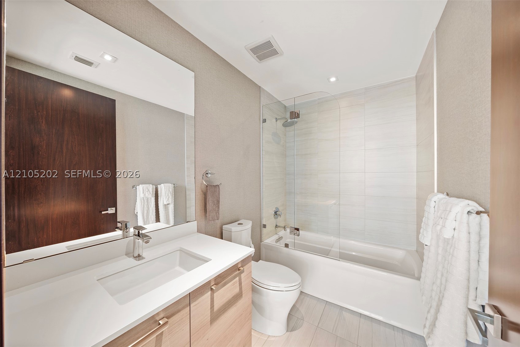 5000 Island Estates Dr #1106 Aventura, FL 33160