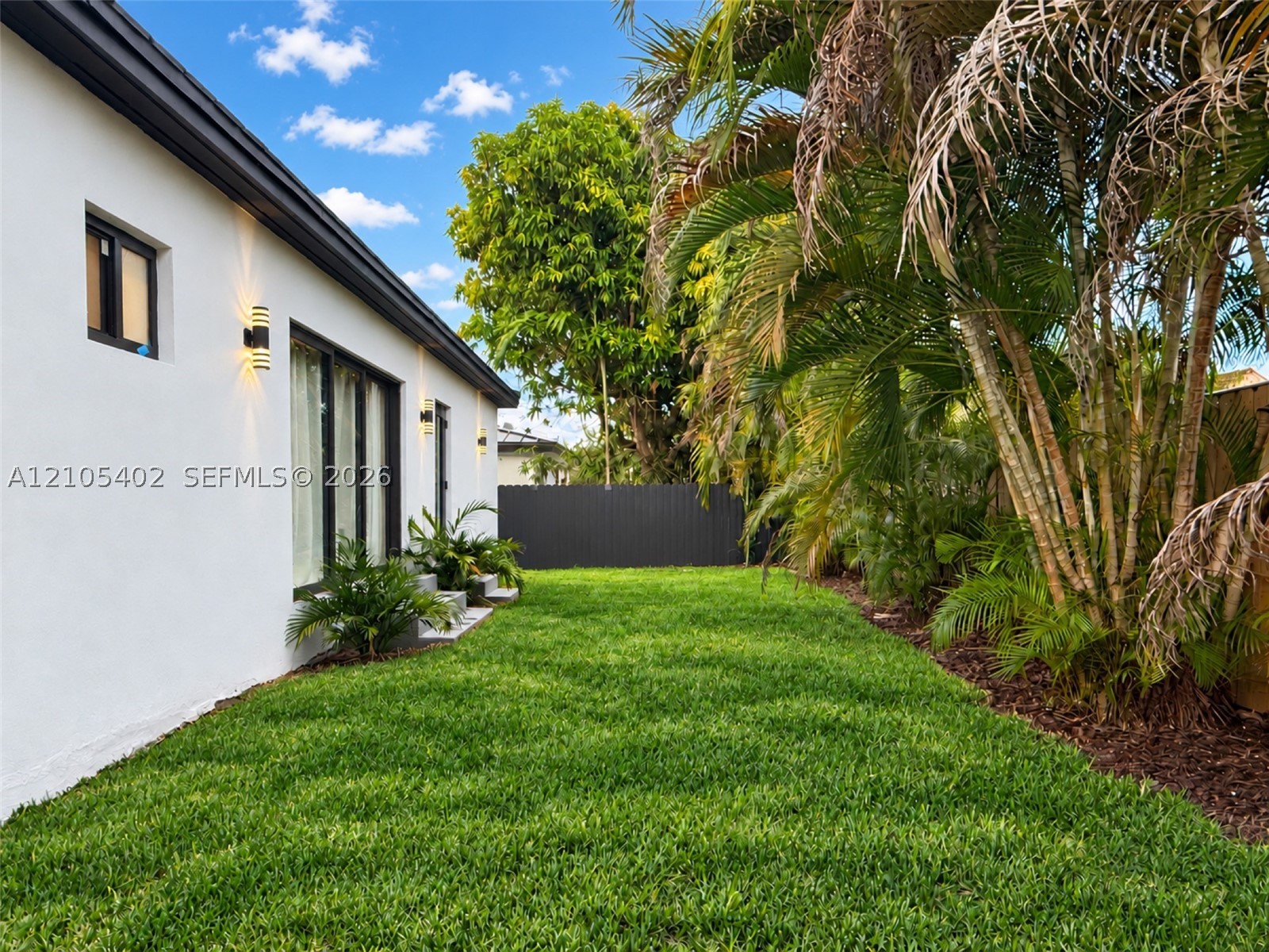 1911 SW 18th Ave Miami, FL 33145