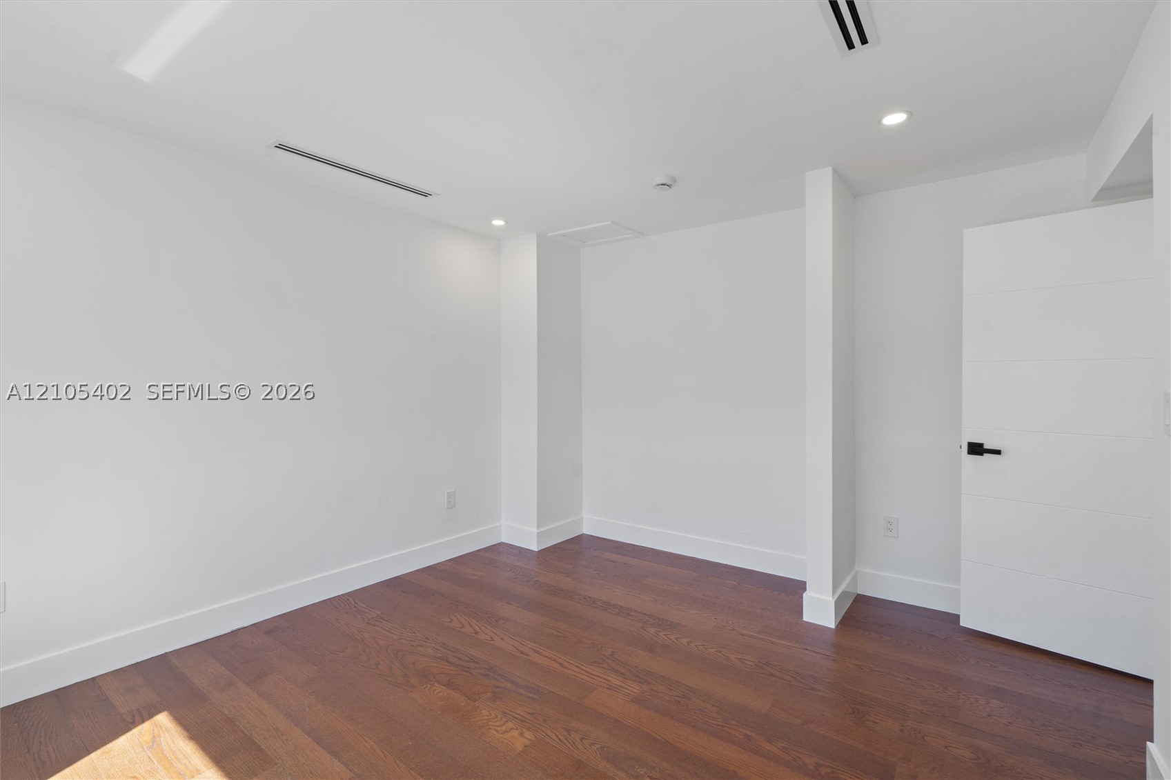 1911 SW 18th Ave Miami, FL 33145