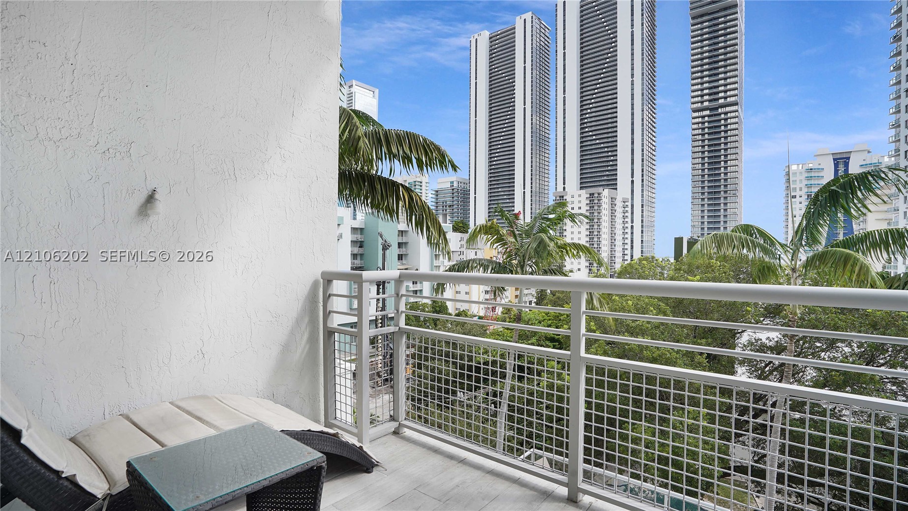image Edgewater Lofts14